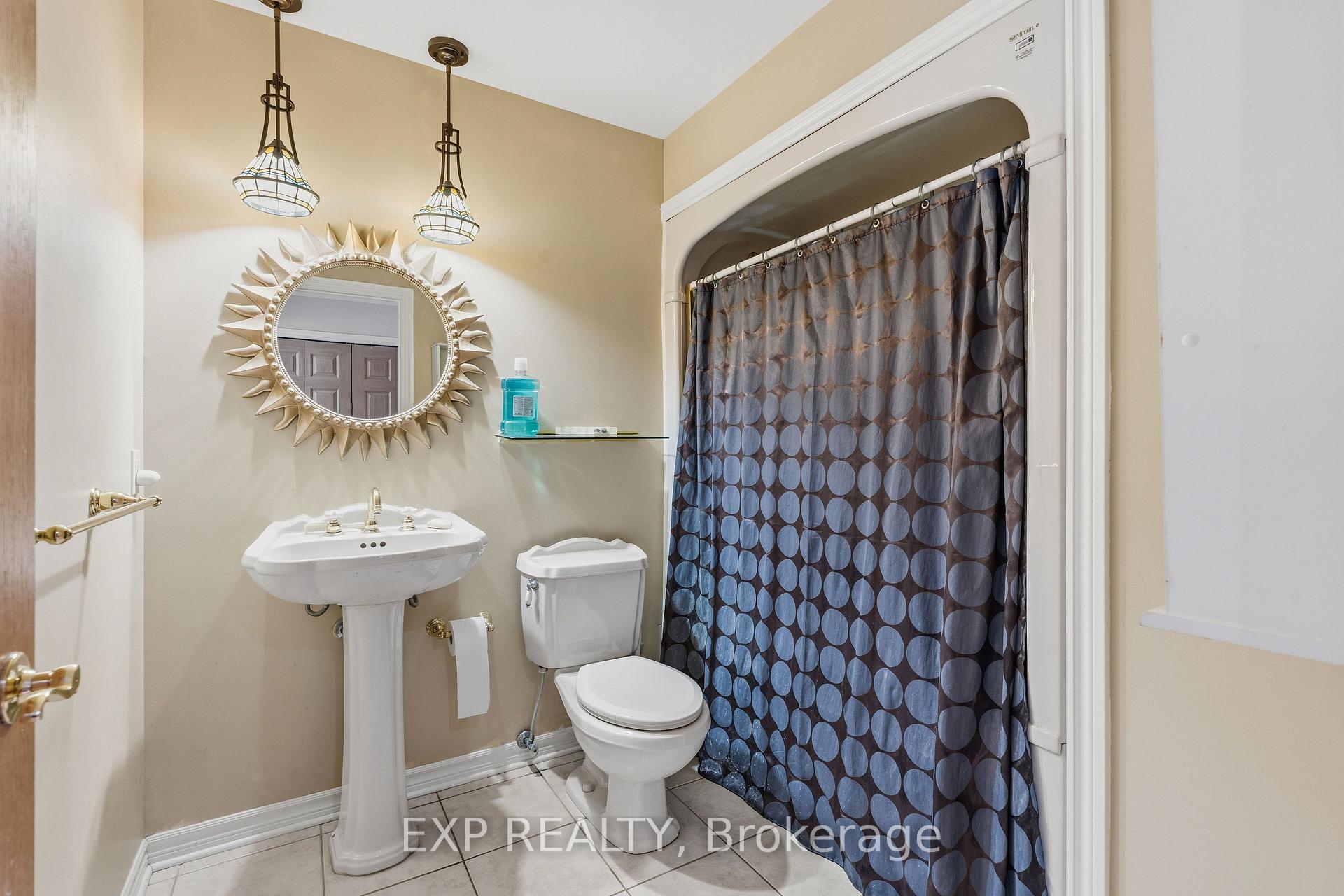 Photo 24 of 164 Baillie Avenue, Ottawa, Constance Bay — HOMEH