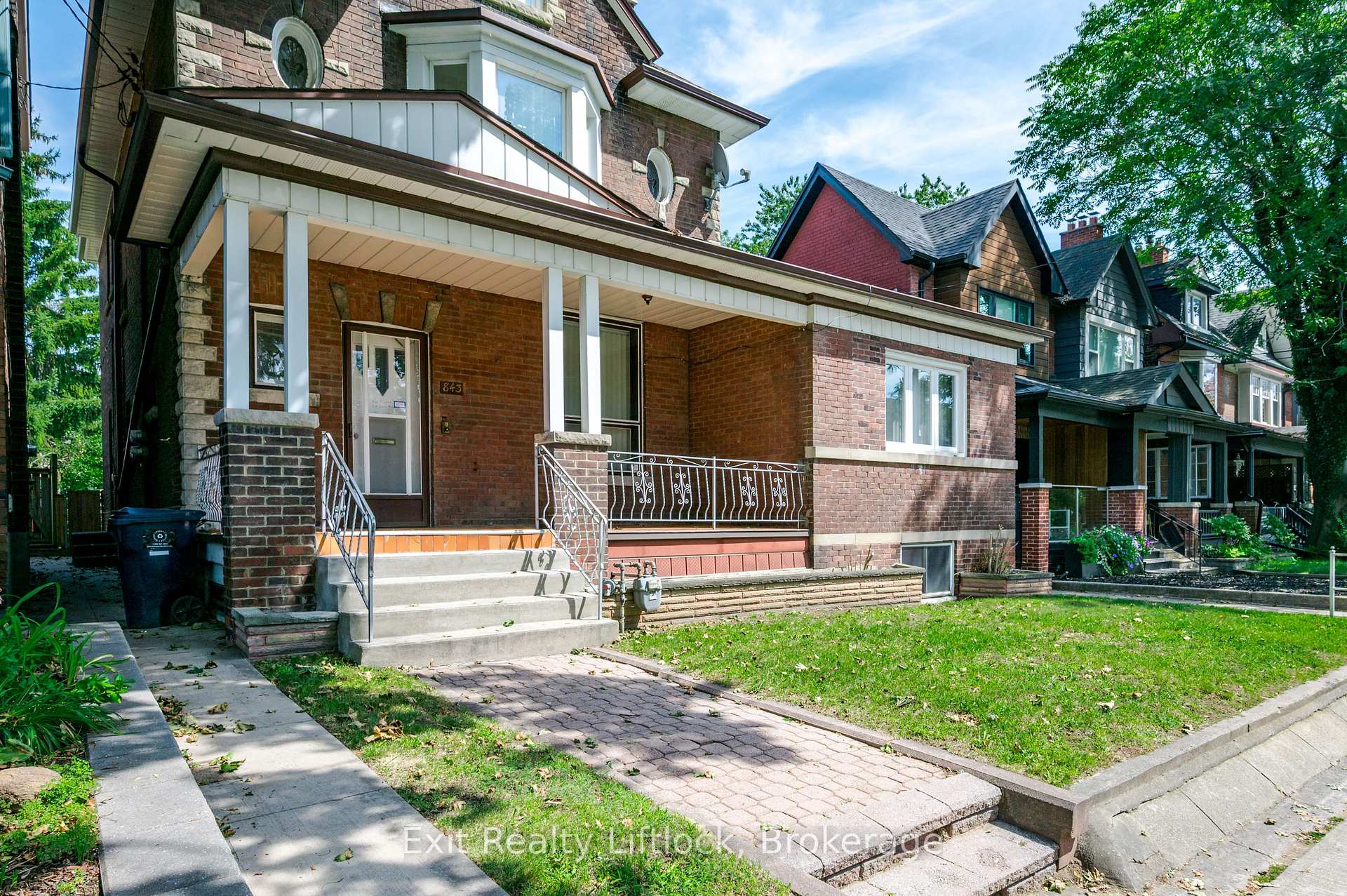 Photo 3 of 843 Logan Avenue, Toronto, North Riverdale — HOMEH