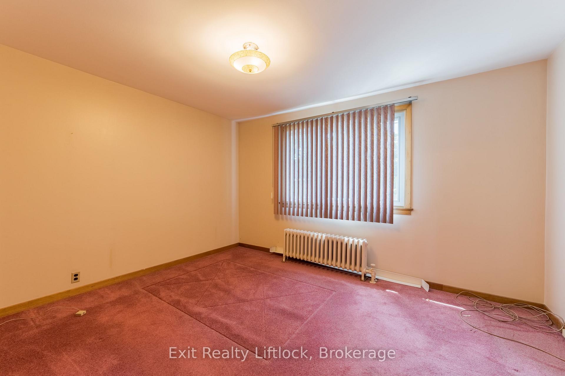 Photo 17 of 843 Logan Avenue, Toronto, North Riverdale — HOMEH