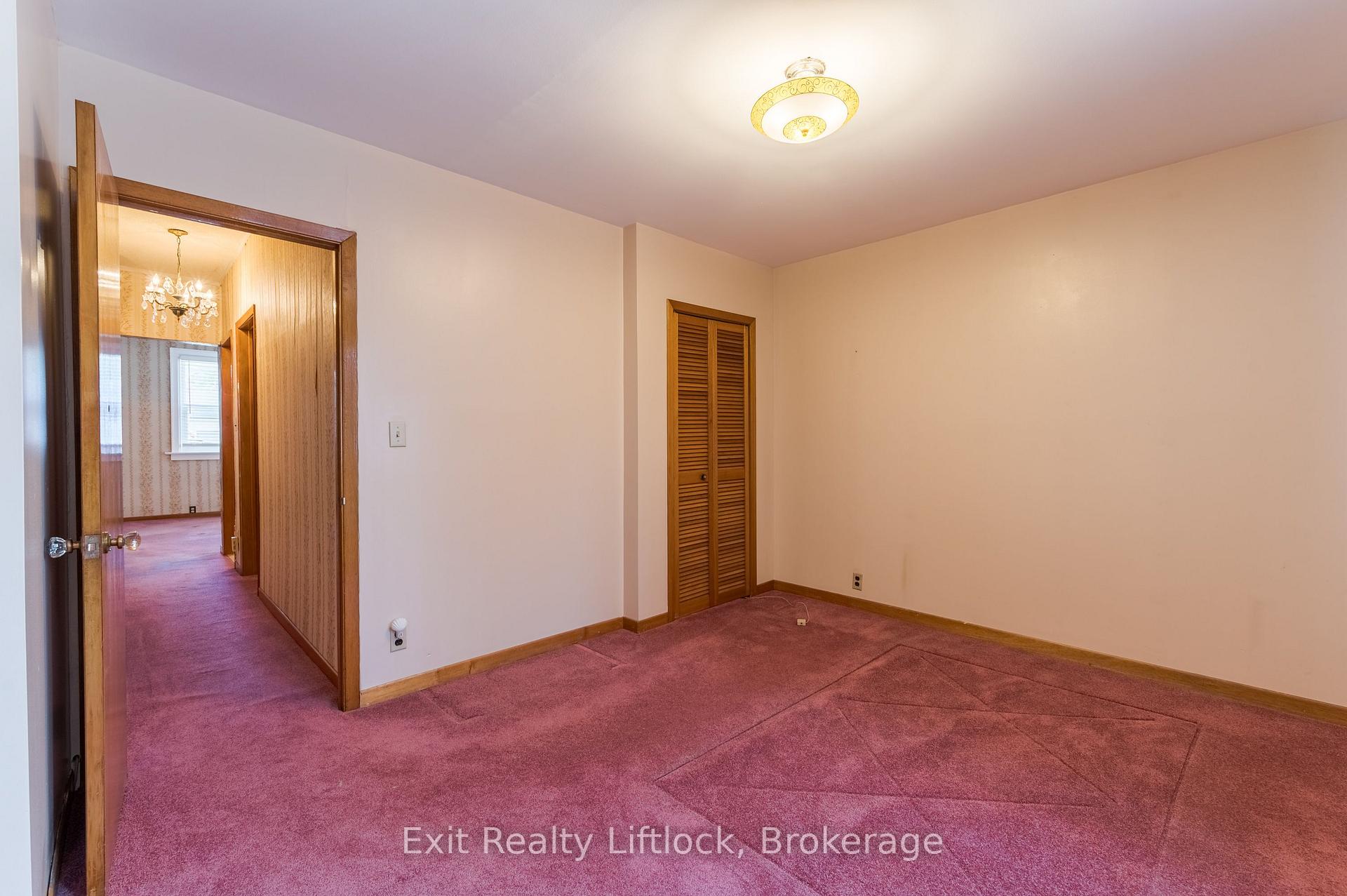 Photo 18 of 843 Logan Avenue, Toronto, North Riverdale — HOMEH