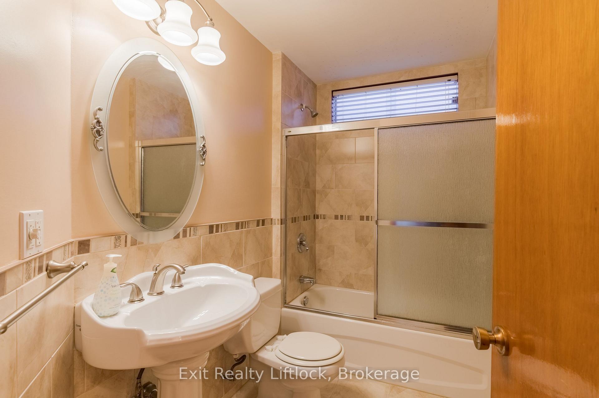Photo 19 of 843 Logan Avenue, Toronto, North Riverdale — HOMEH