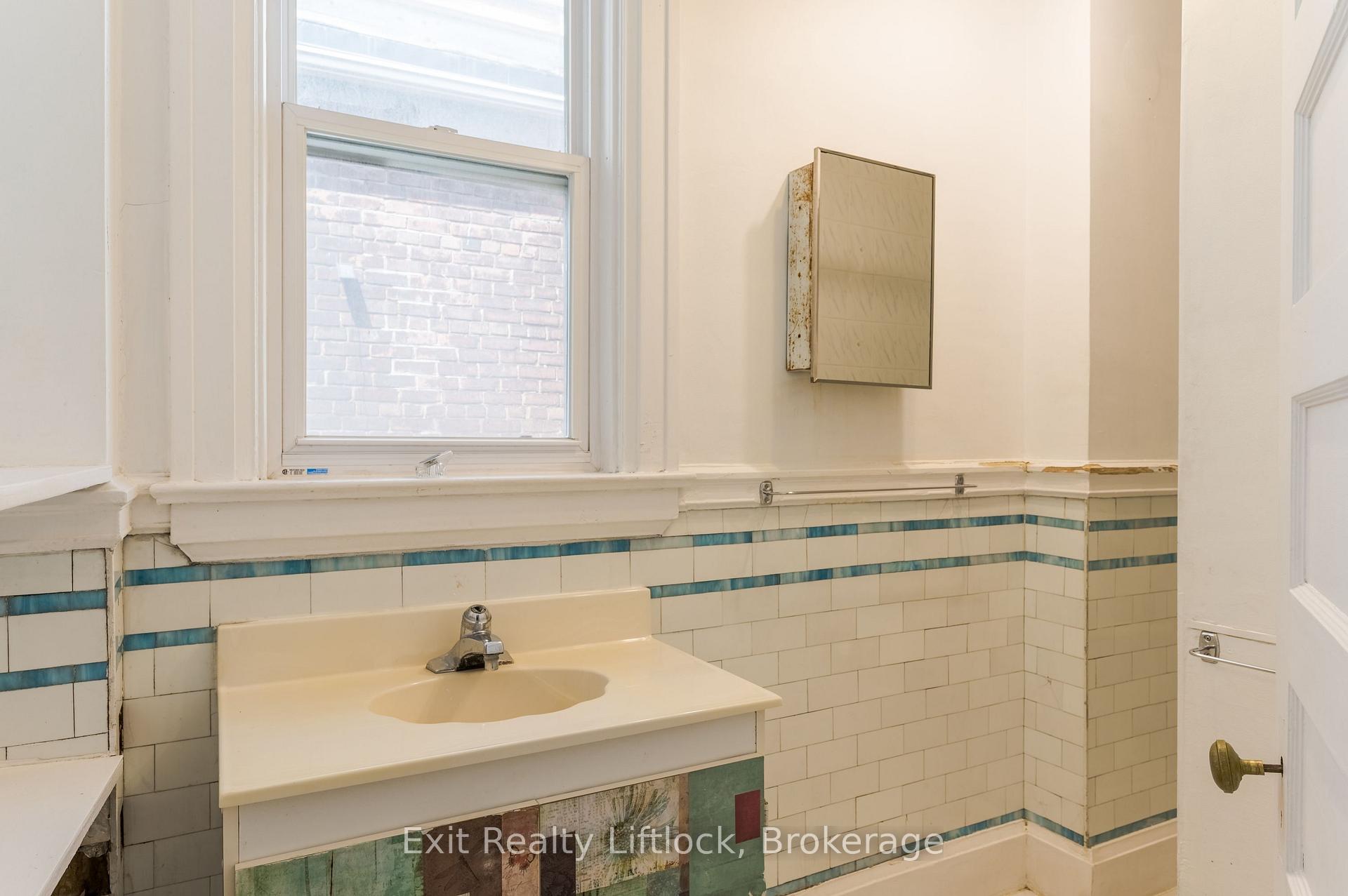 Photo 25 of 843 Logan Avenue, Toronto, North Riverdale — HOMEH