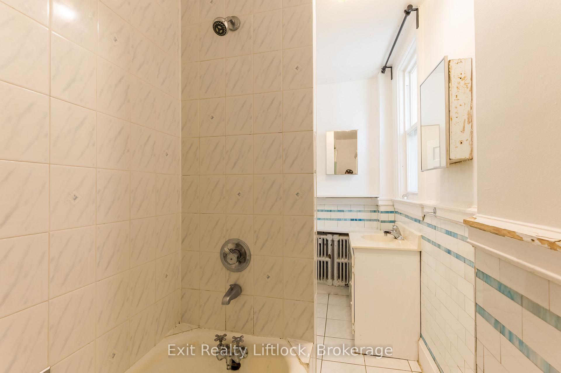 Photo 26 of 843 Logan Avenue, Toronto, North Riverdale — HOMEH