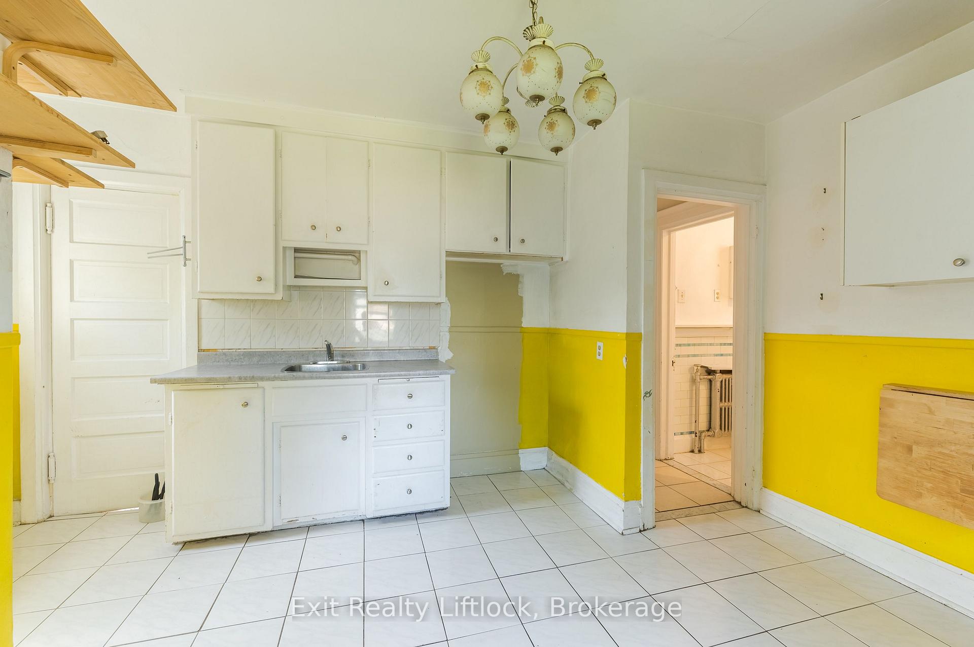 Photo 28 of 843 Logan Avenue, Toronto, North Riverdale — HOMEH