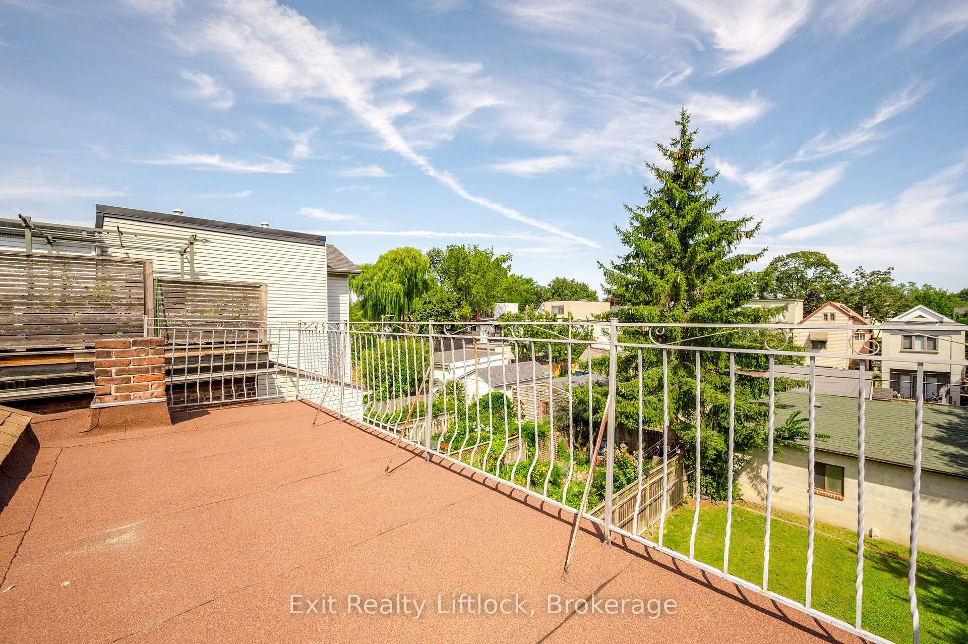 Photo 33 of 843 Logan Avenue, Toronto, North Riverdale — HOMEH