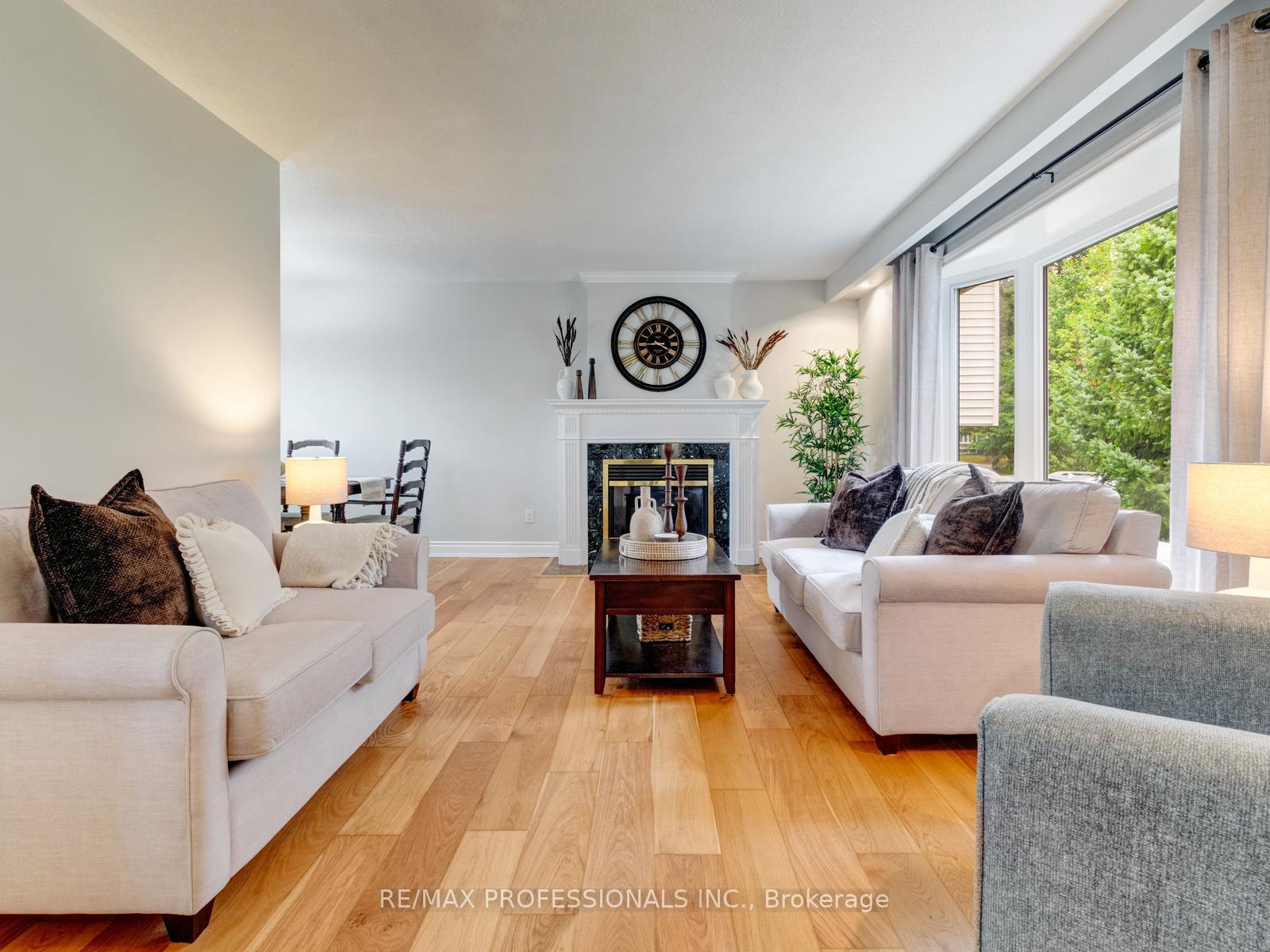 Photo 17 of 652 Meadow Lane, Burlington, Appleby — HOMEH