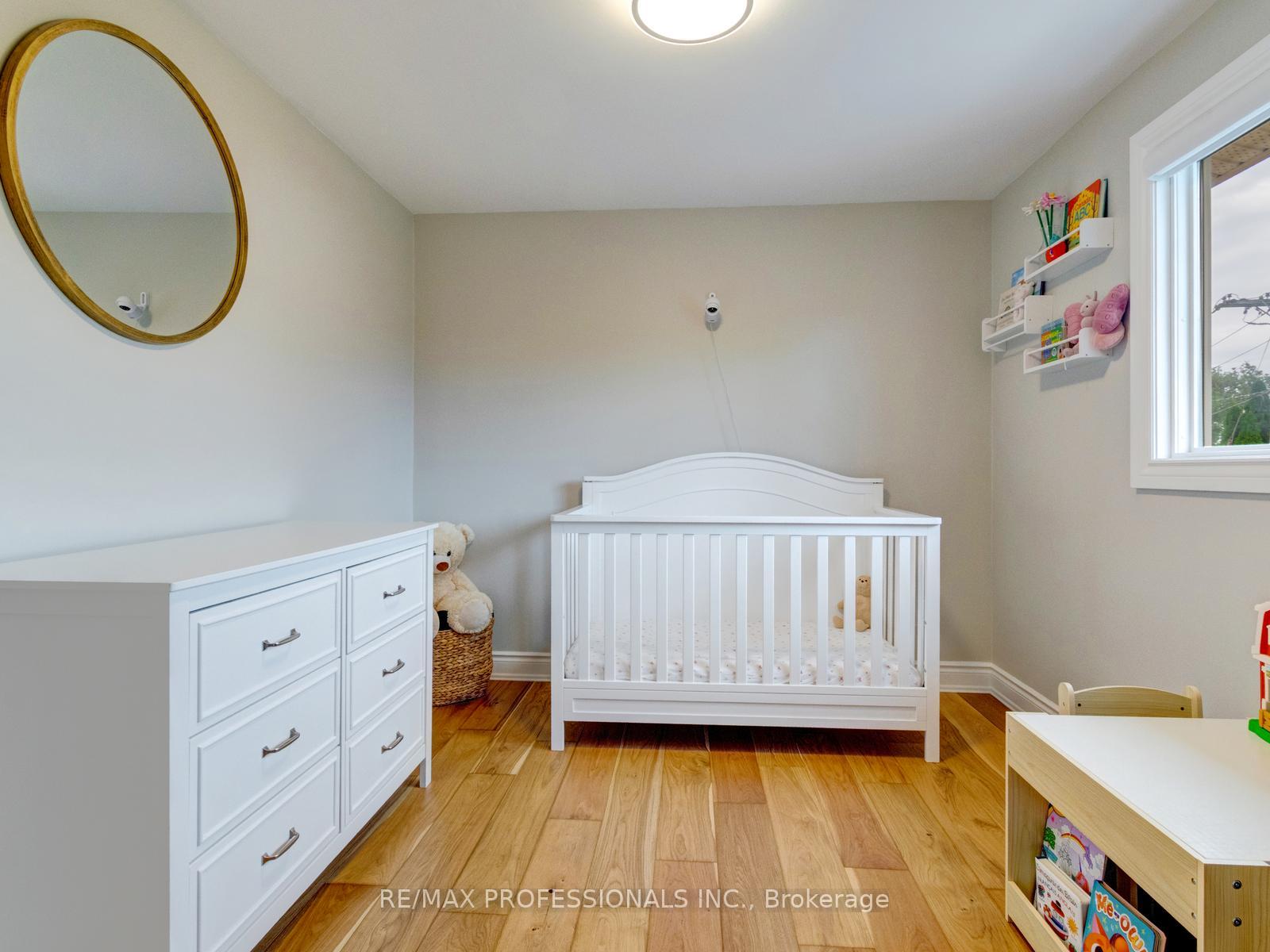 Photo 29 of 652 Meadow Lane, Burlington, Appleby — HOMEH