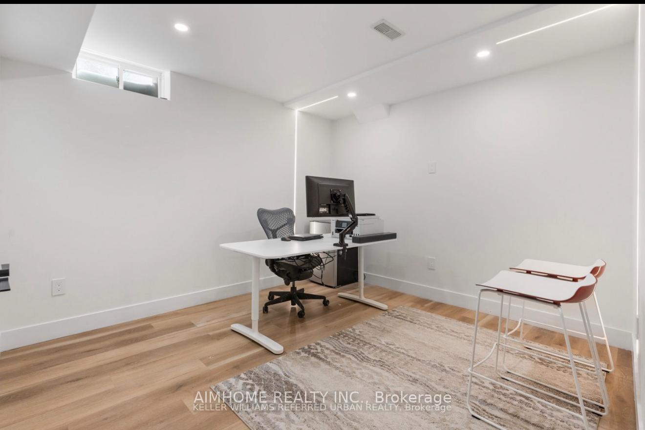 Photo 10 of Unit Basement, 17 Bighorn Trail, King, Nobleton — HOMEH