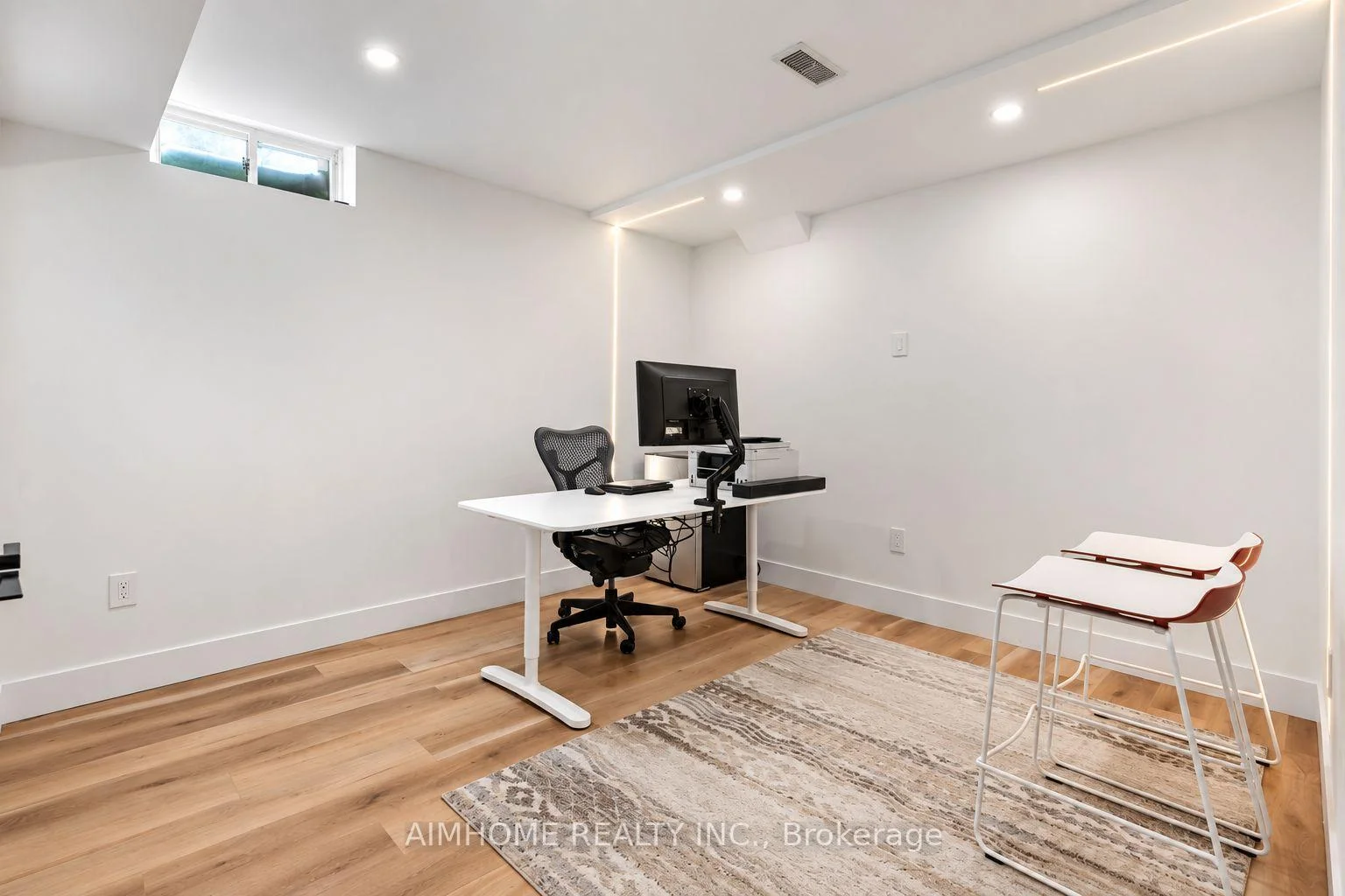 Photo 11 of Unit Basement, 17 Bighorn Trail, King, Nobleton — HOMEH