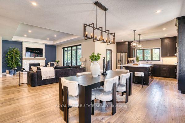 Photo 19 of 37 Gilmer Crescent, North Perth, Listowel — HOMEH