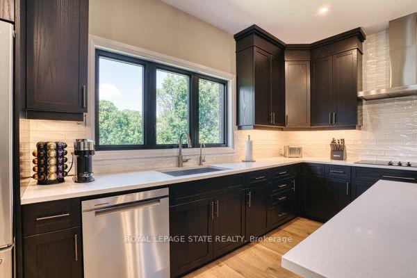 Photo 27 of 37 Gilmer Crescent, North Perth, Listowel — HOMEH