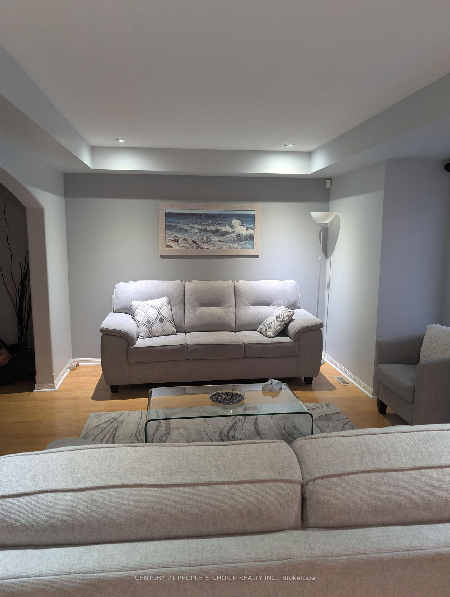 Photo 8 of 228 Fandango Drive, Brampton, Credit Valley — HOMEH