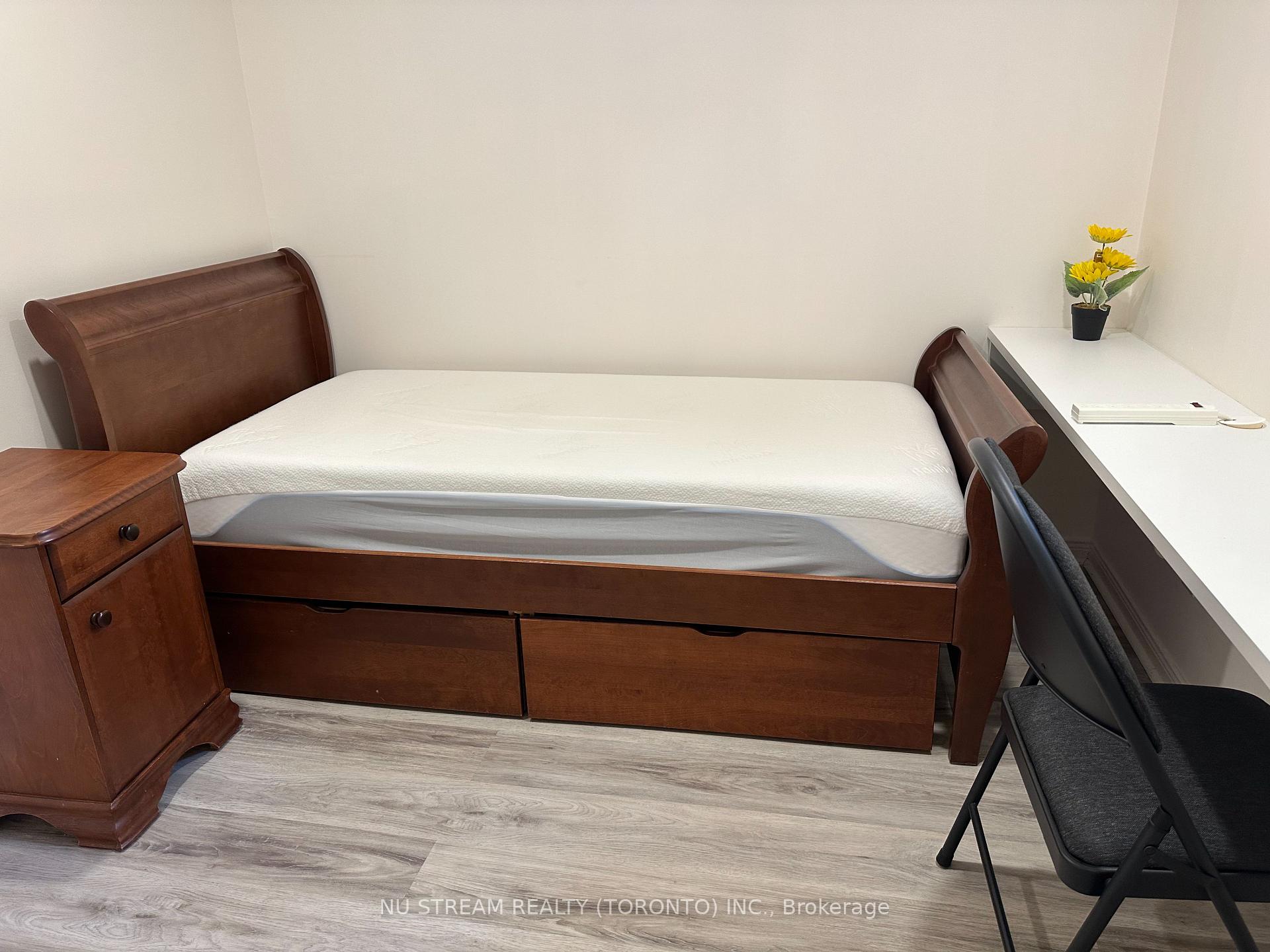 Photo 4 of Basement Aileen Road, Markham, Aileen-Willowbrook — HOMEH