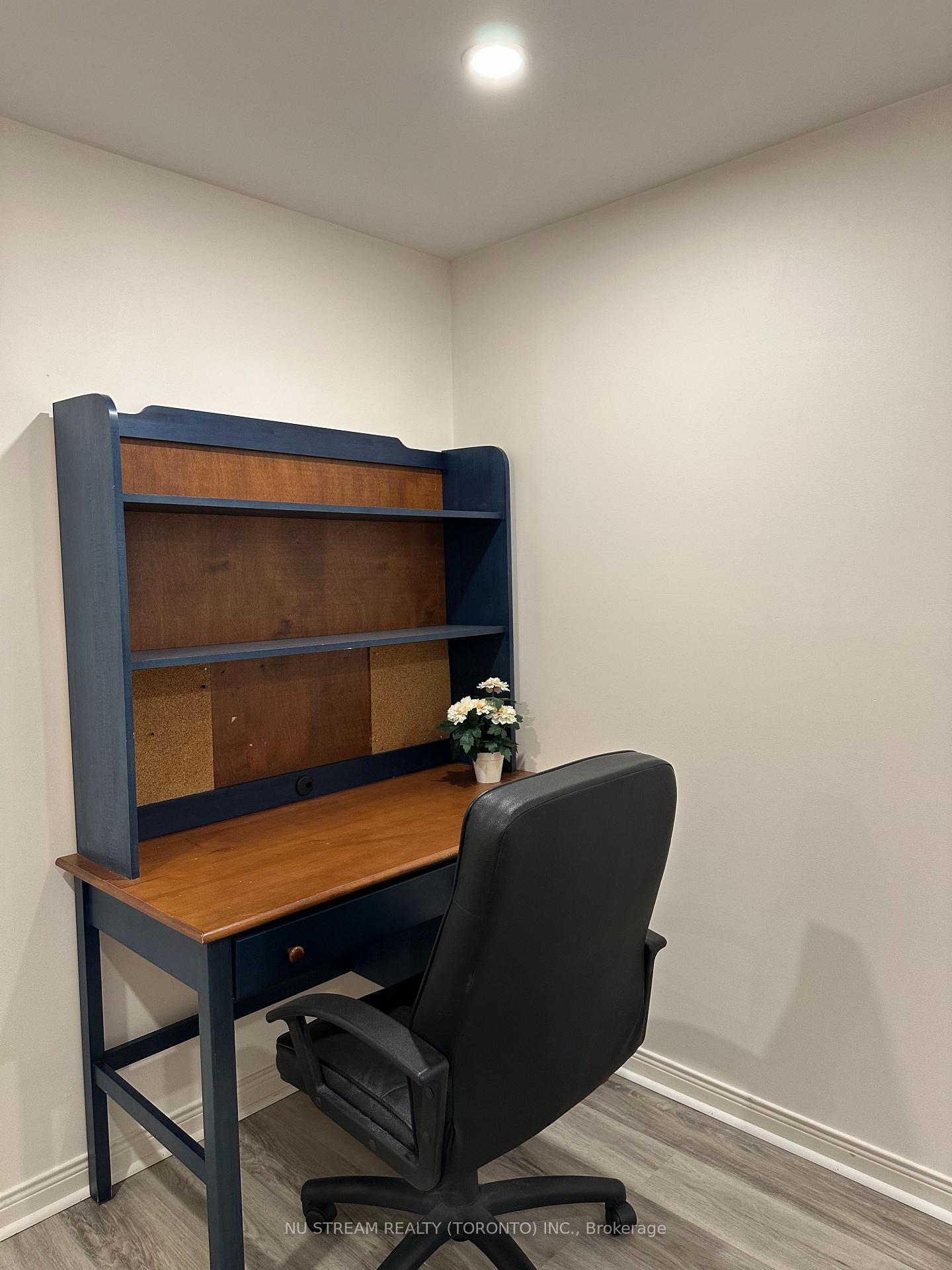 Photo 11 of Basement Aileen Road, Markham, Aileen-Willowbrook — HOMEH