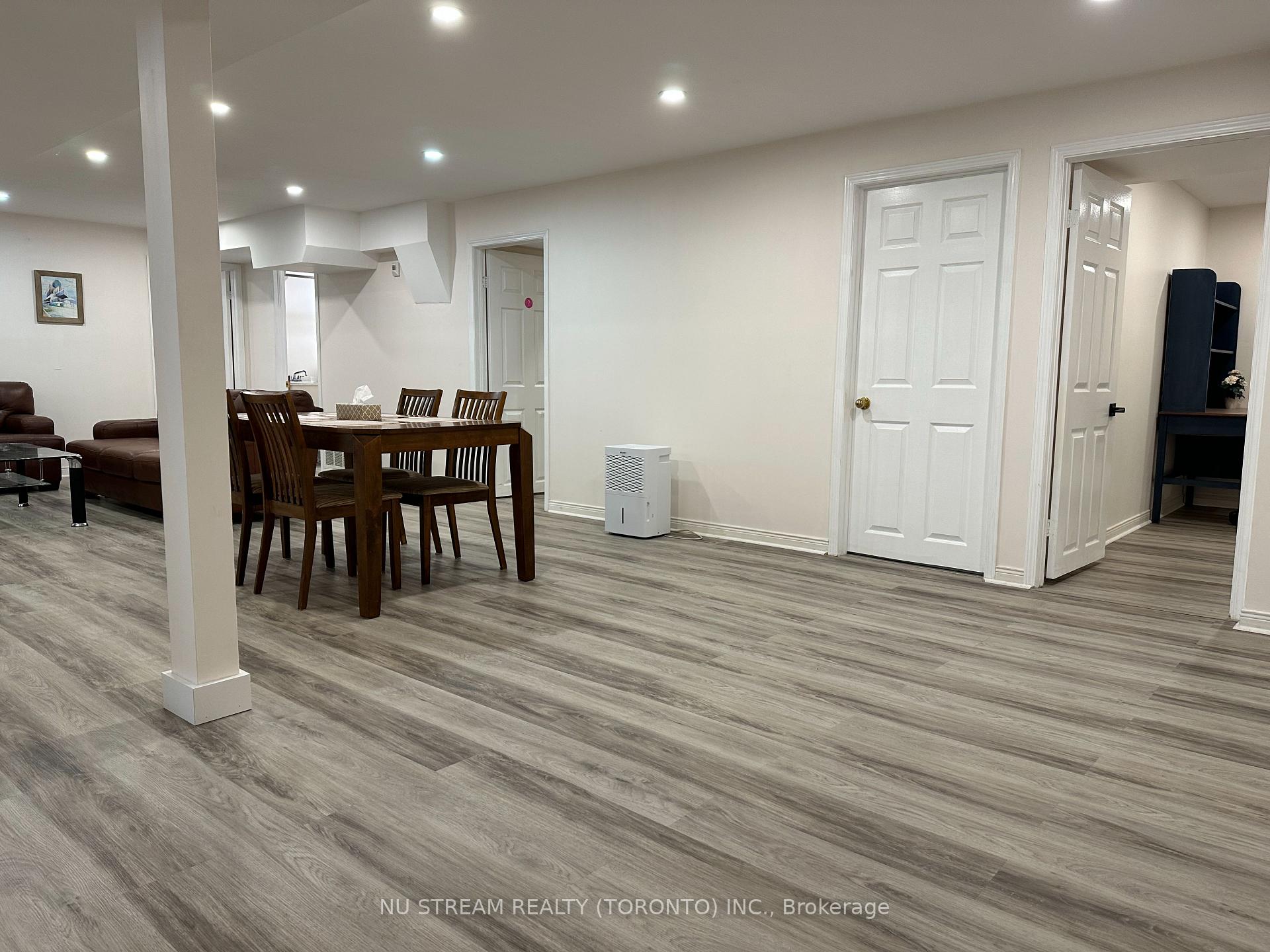 Photo 14 of Basement Aileen Road, Markham, Aileen-Willowbrook — HOMEH