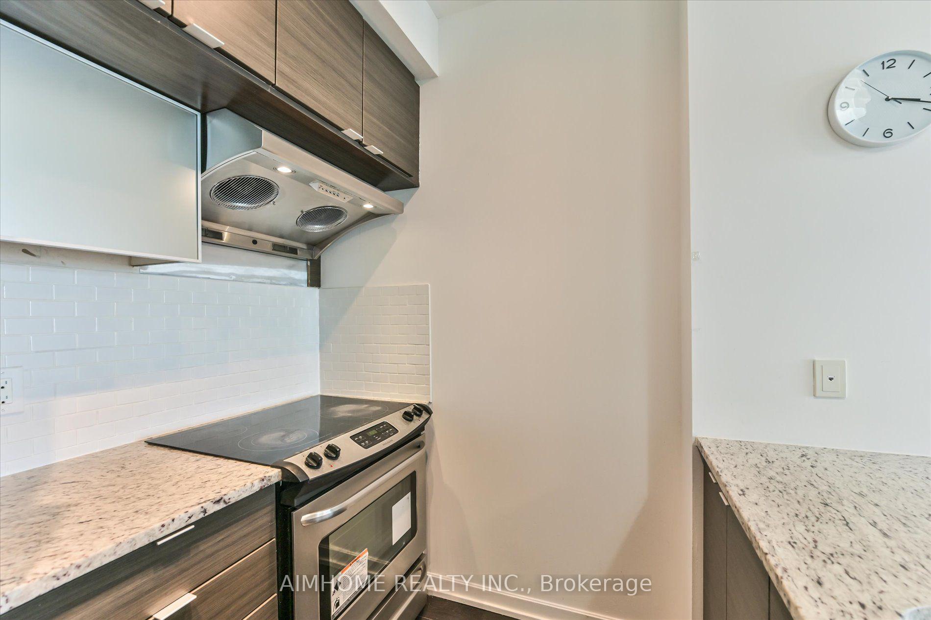Photo 10 of Unit 1604, 62 Forest Manor Road, North York, Henry Farm — HOMEH