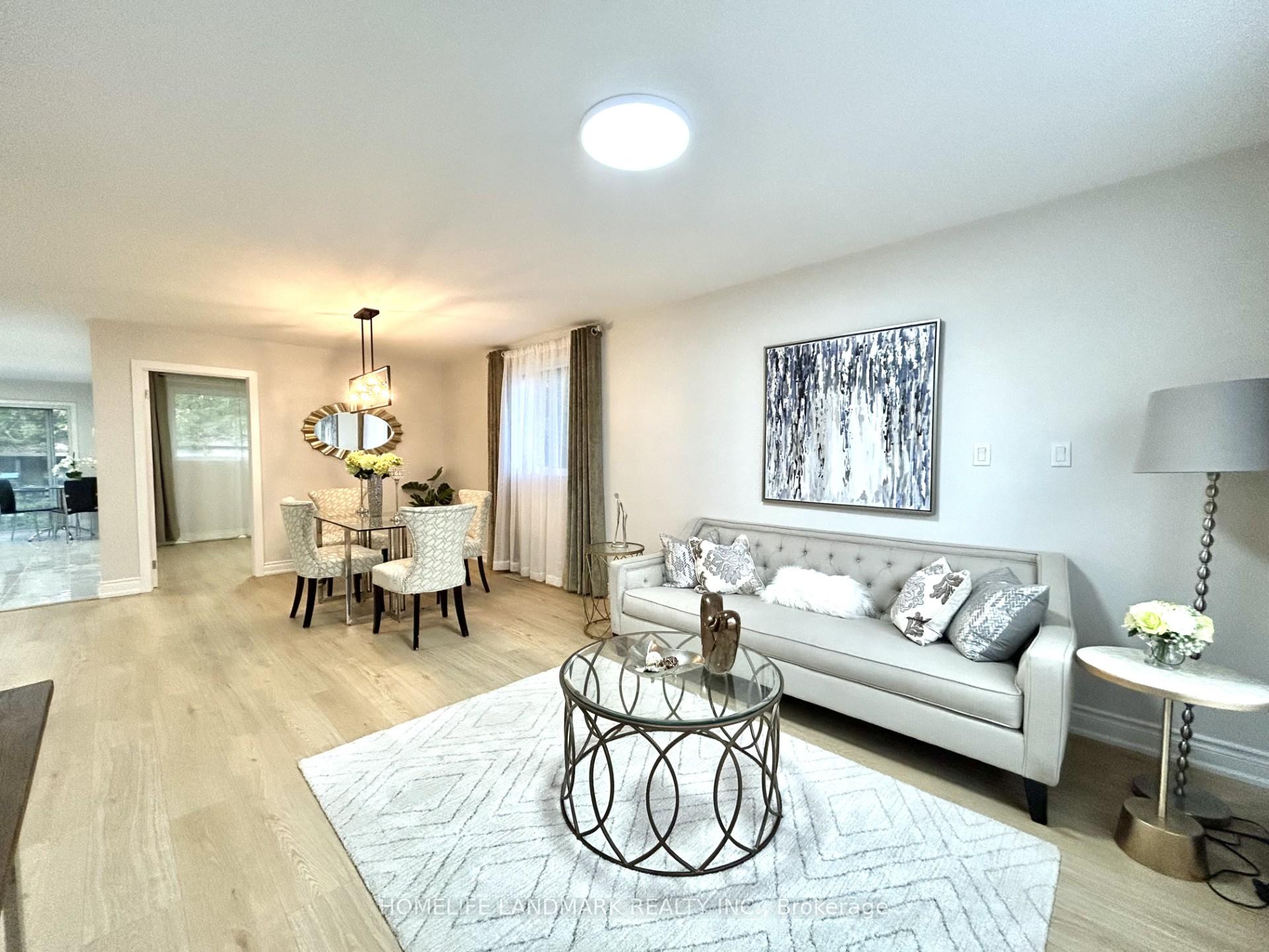 Photo 3 of Unit Upper, 53 Moray Avenue, Richmond Hill, Oak Ridges — HOMEH