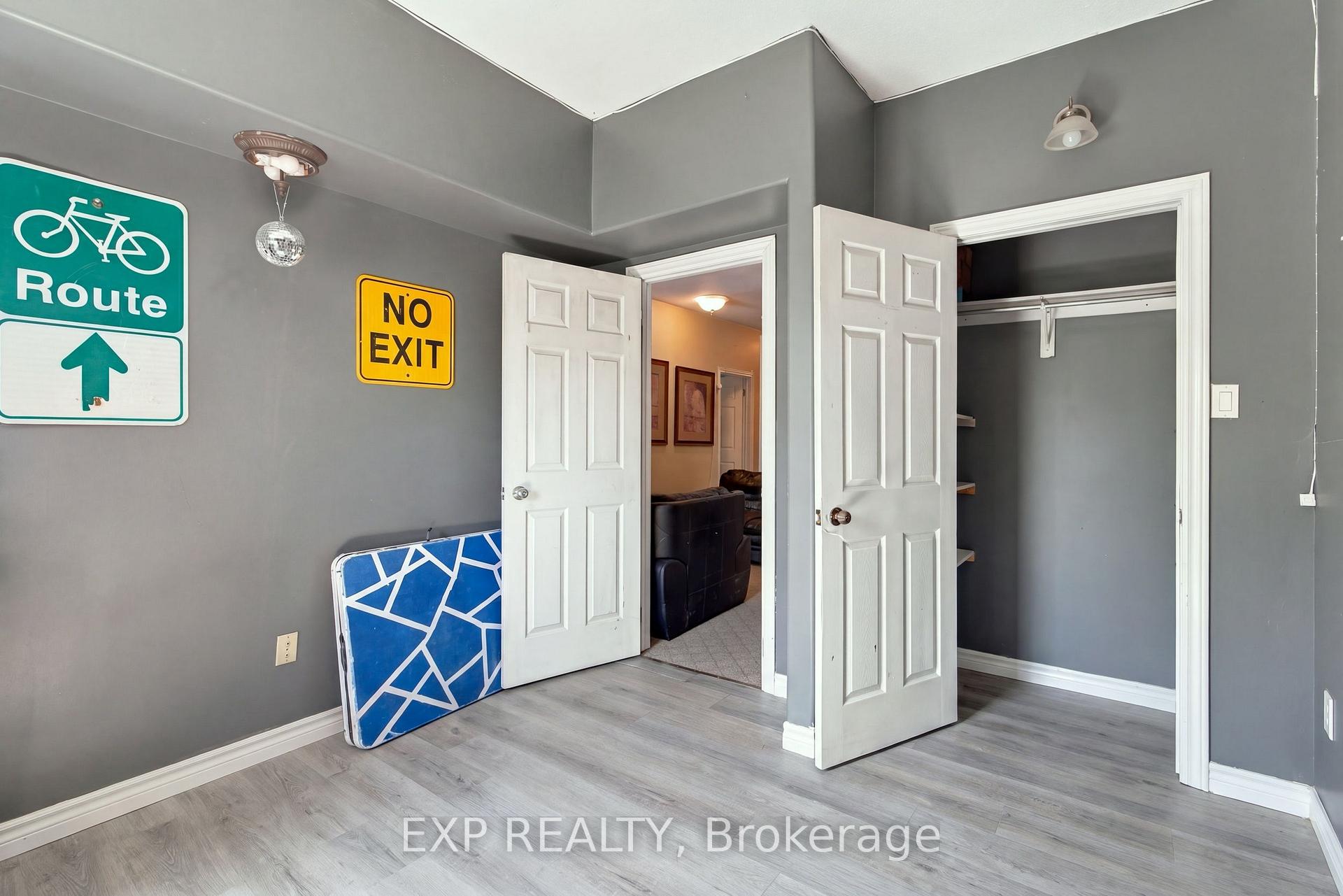 Photo 15 of 59 Parker Street, St. Catharines, Western Hill — HOMEH