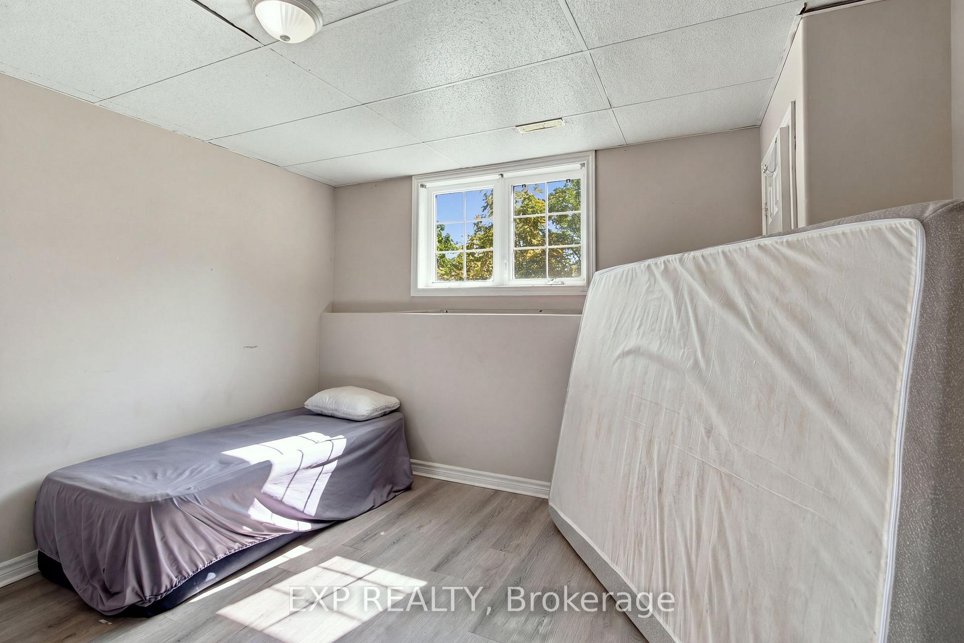 Photo 28 of 59 Parker Street, St. Catharines, Western Hill — HOMEH