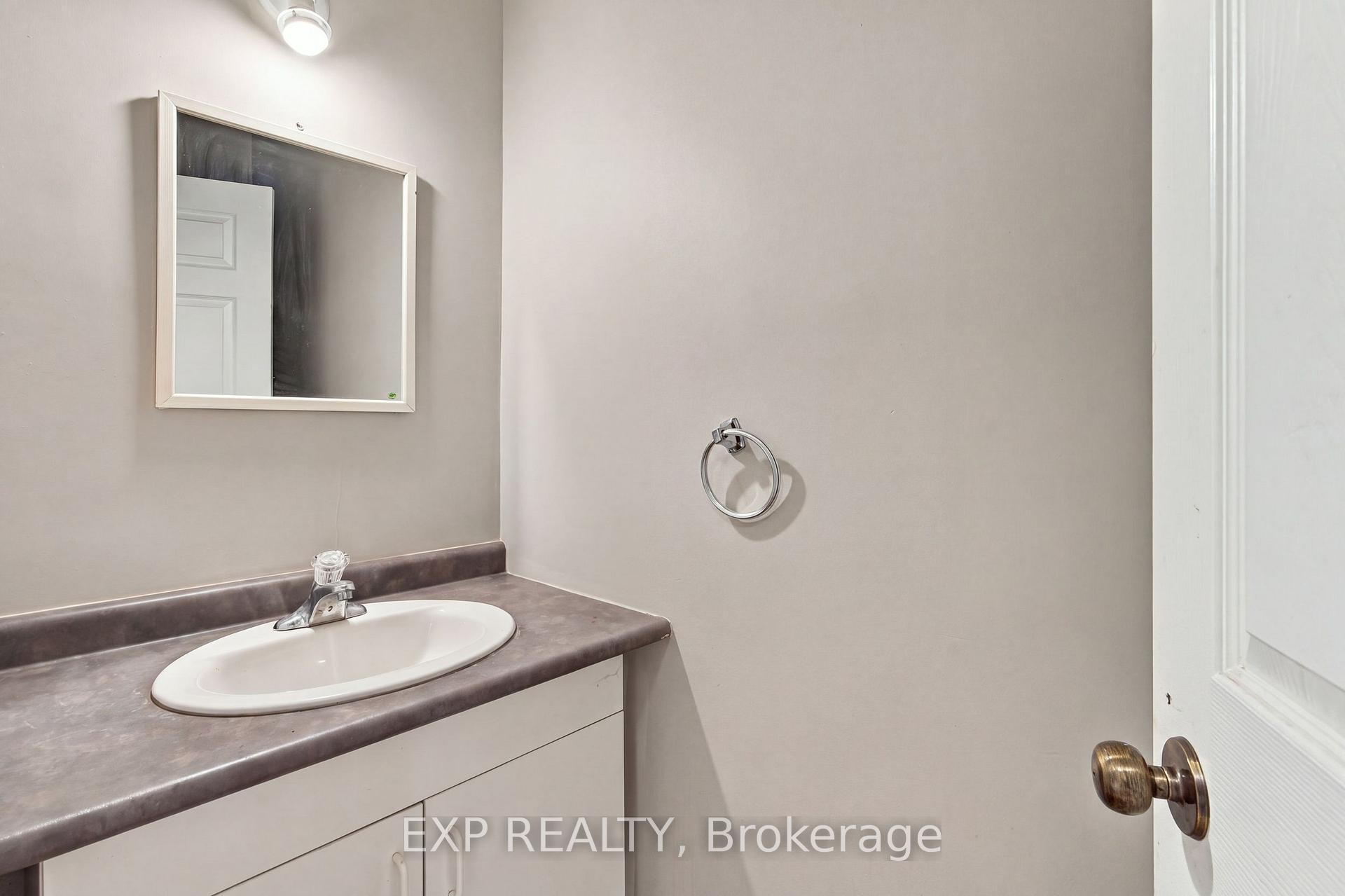 Photo 31 of 59 Parker Street, St. Catharines, Western Hill — HOMEH
