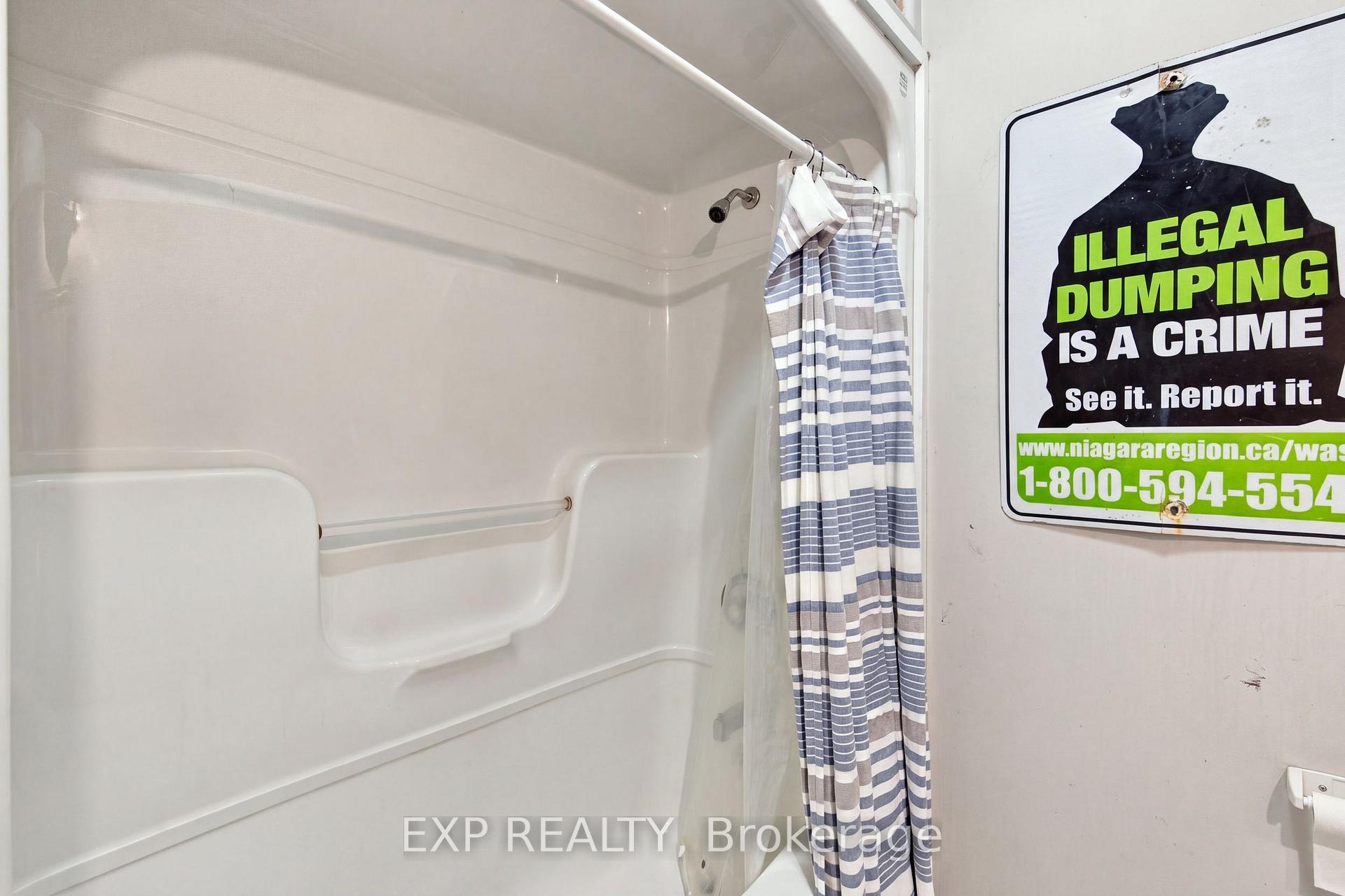 Photo 40 of 59 Parker Street, St. Catharines, Western Hill — HOMEH