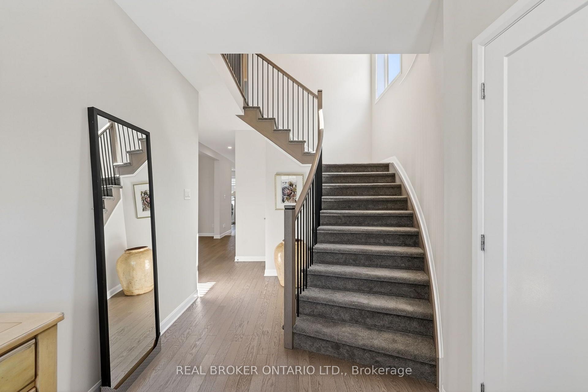 Photo 4 of 548 Anchor Circle, Ottawa, Mahogany Community — HOMEH