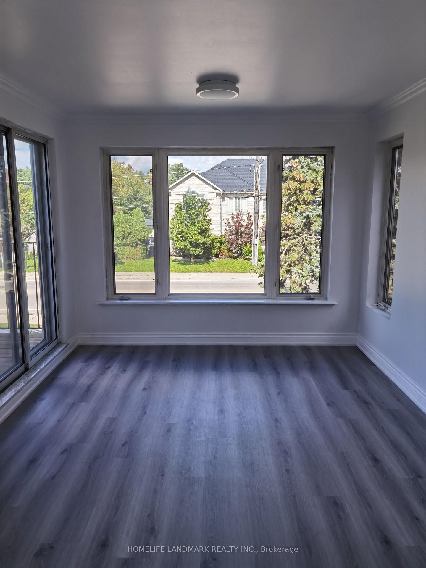 Photo 16 of 109 Brookside Road S, Richmond Hill, Westbrook — HOMEH