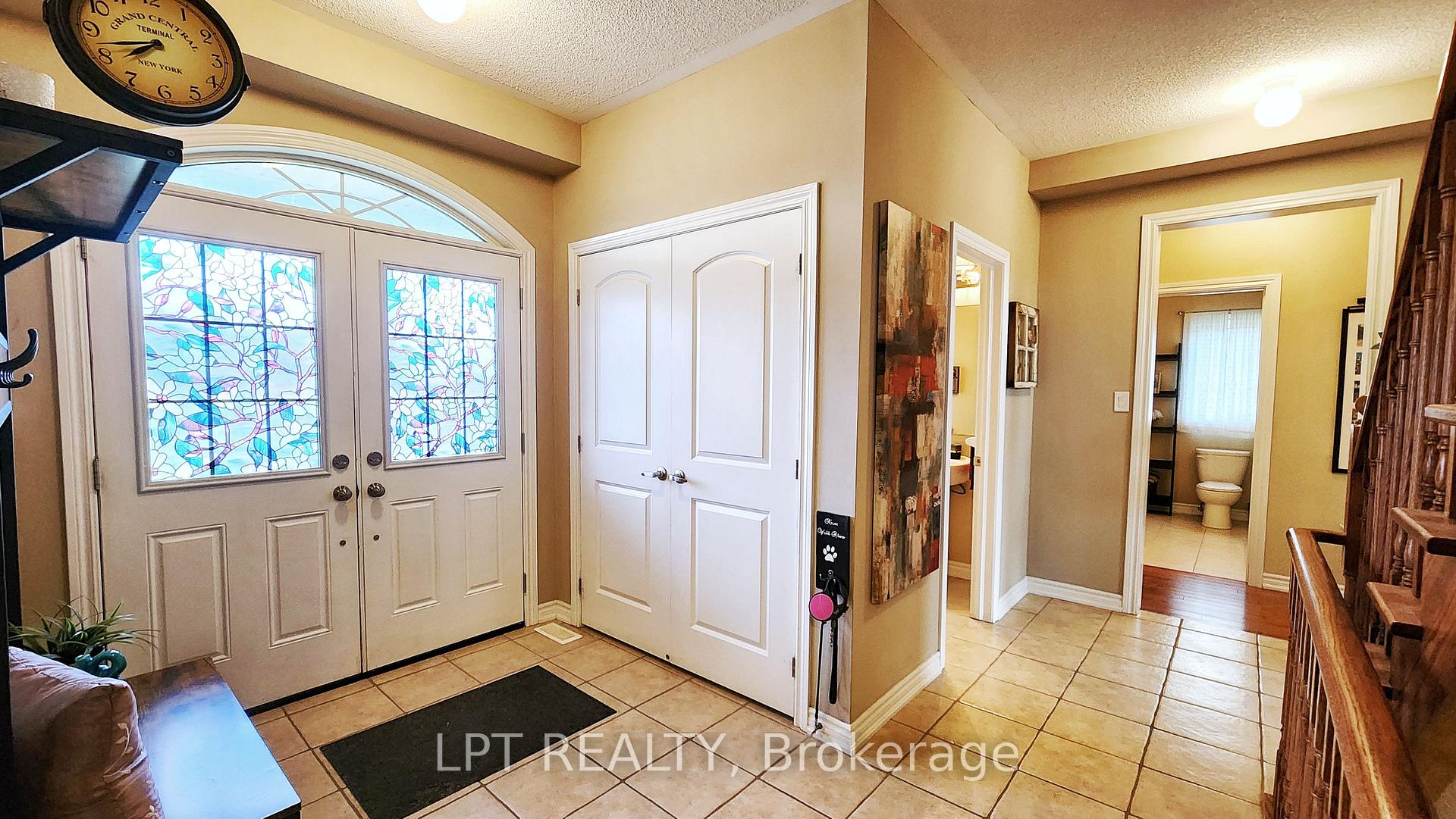 Photo 5 of 12 Plowright Road, Springwater, Minesing — HOMEH