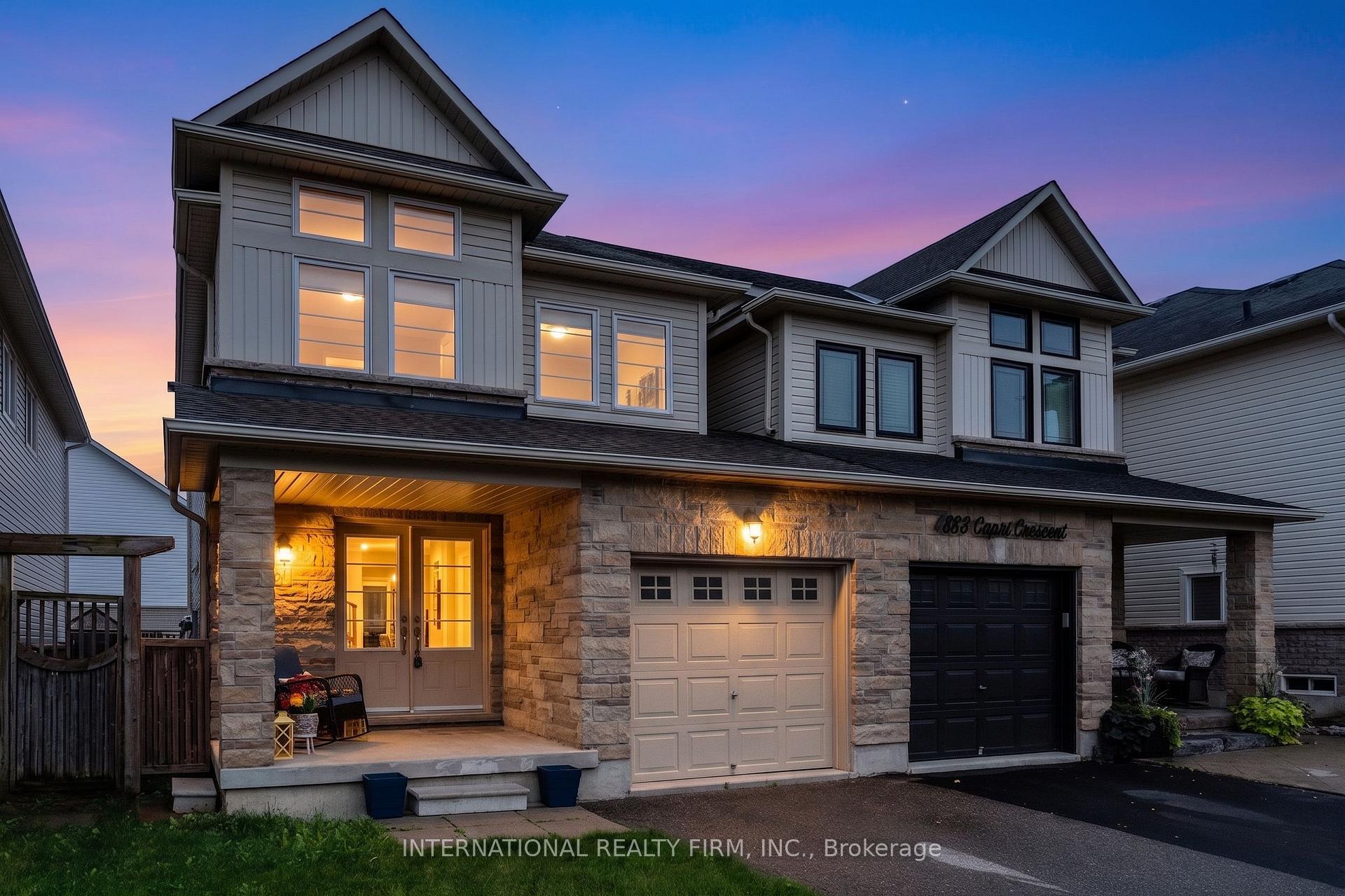 Photo 4 of 4881 Capri Crescent, Burlington, Alton — HOMEH