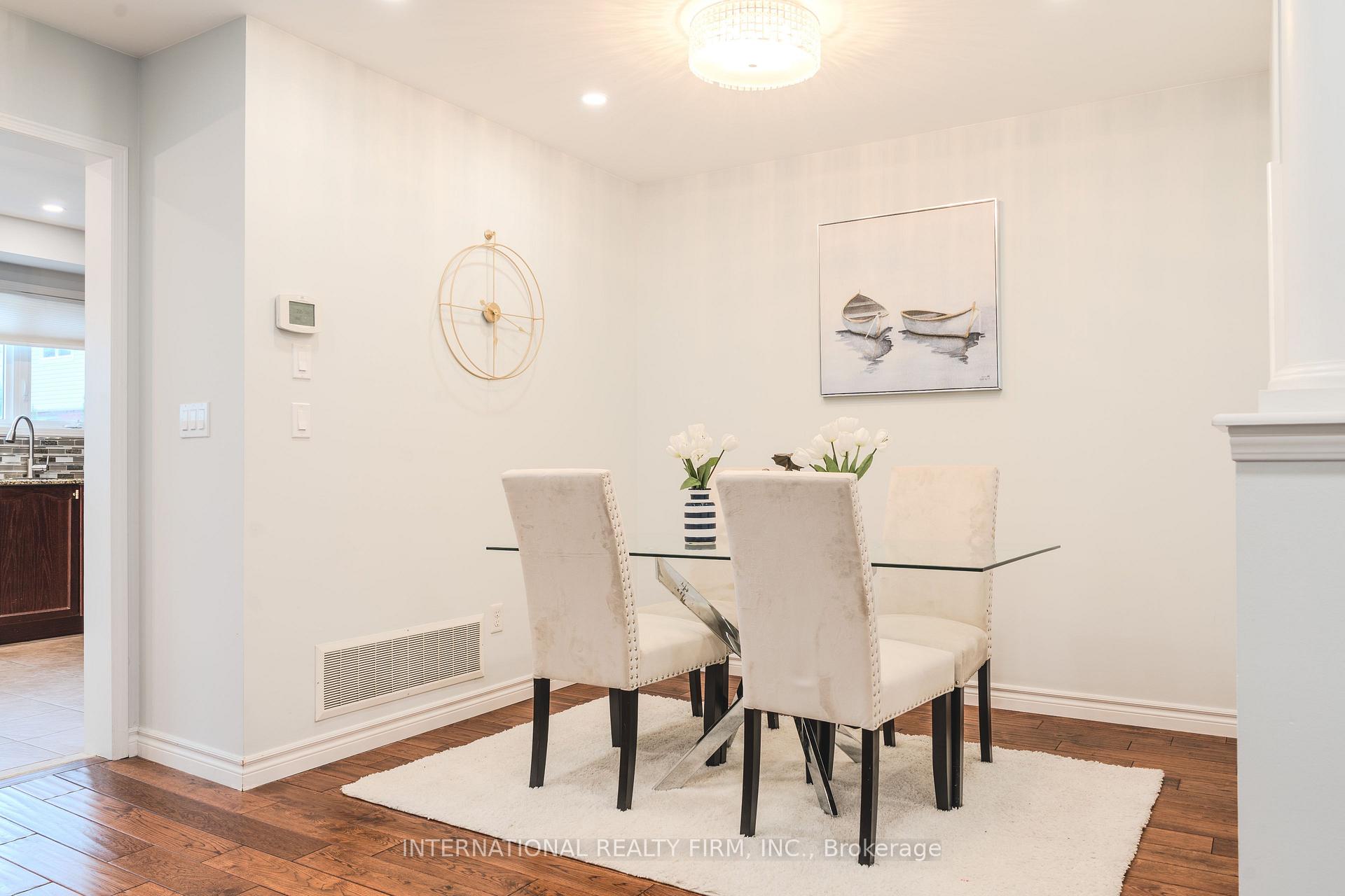 Photo 28 of 4881 Capri Crescent, Burlington, Alton — HOMEH