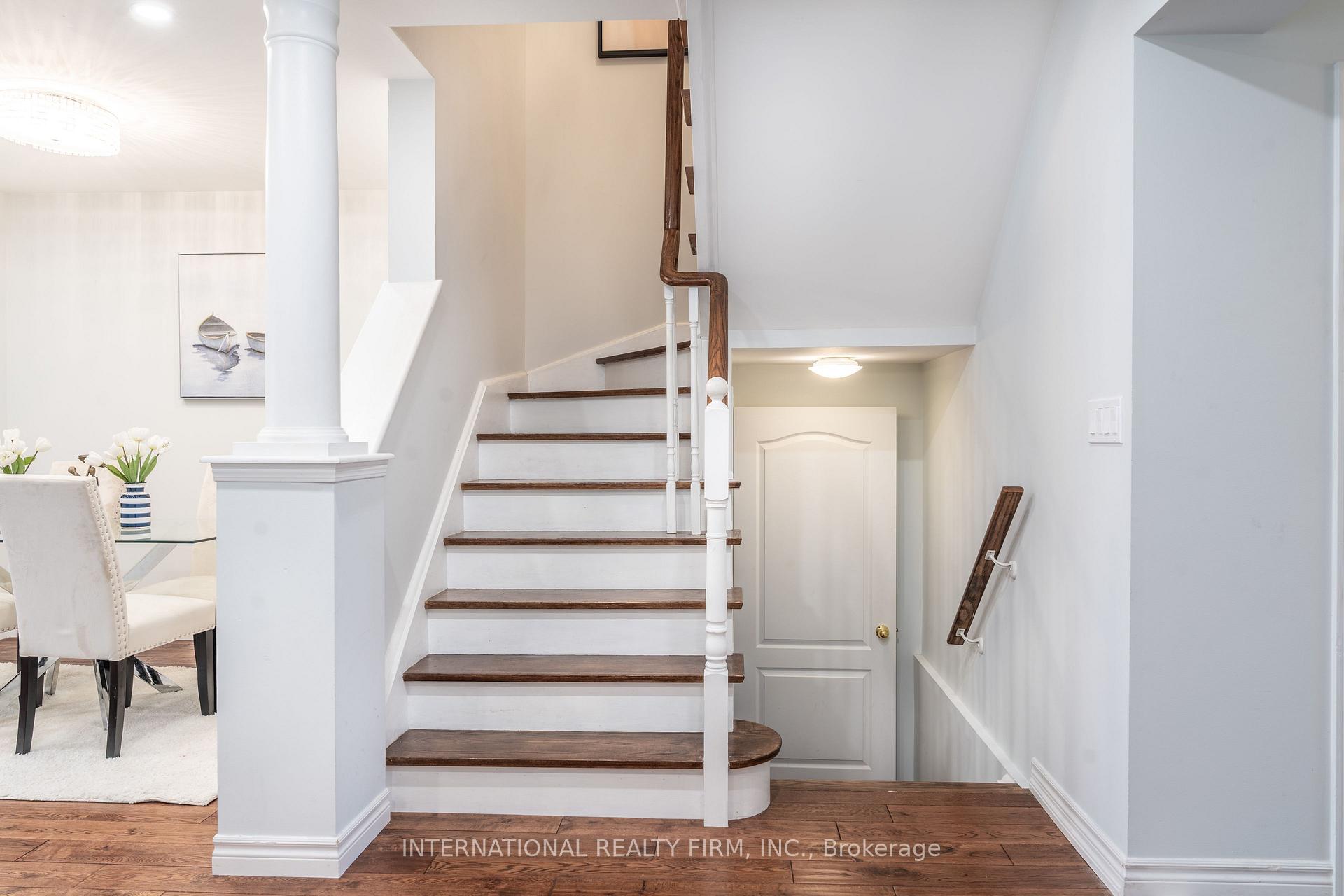 Photo 35 of 4881 Capri Crescent, Burlington, Alton — HOMEH