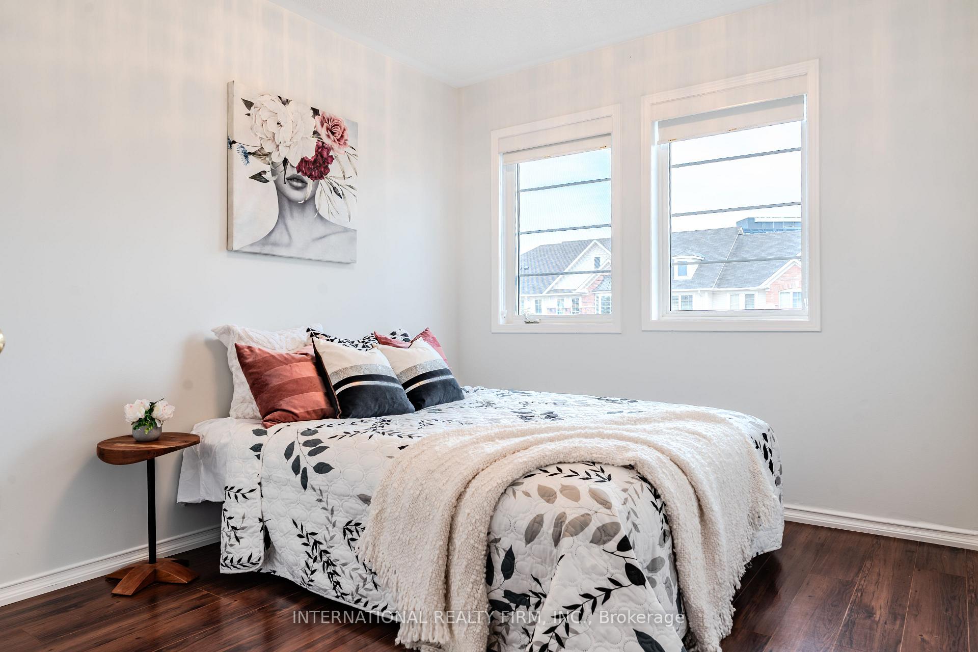Photo 58 of 4881 Capri Crescent, Burlington, Alton — HOMEH