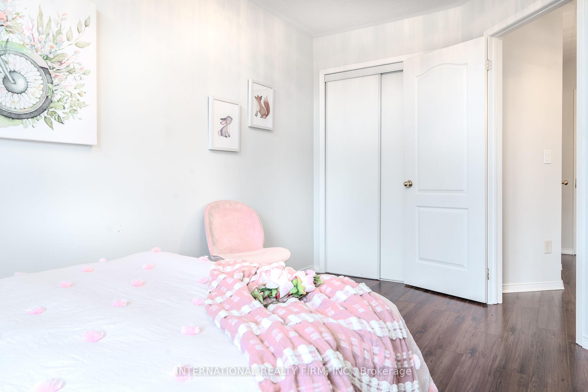 Photo 63 of 4881 Capri Crescent, Burlington, Alton — HOMEH
