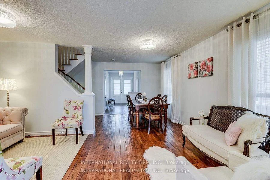 Photo 19 of 4881 Capri Crescent, Burlington, Alton — HOMEH