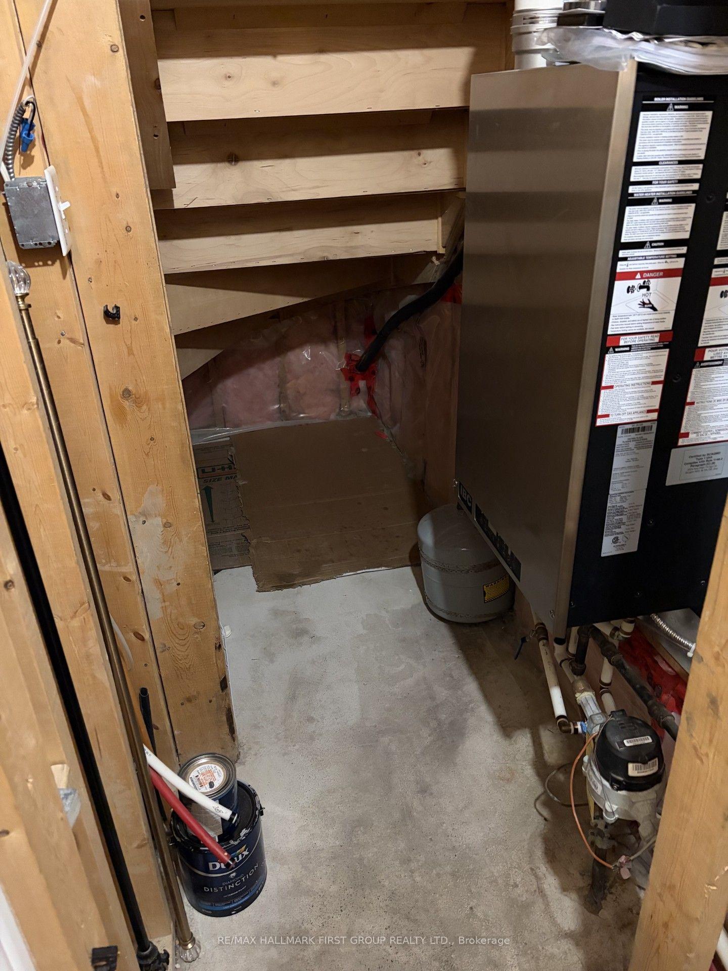 Photo 13 of Unit STUDIO BASEMENT, 28 Ignatius Lane, Scarborough, West Hill — HOMEH