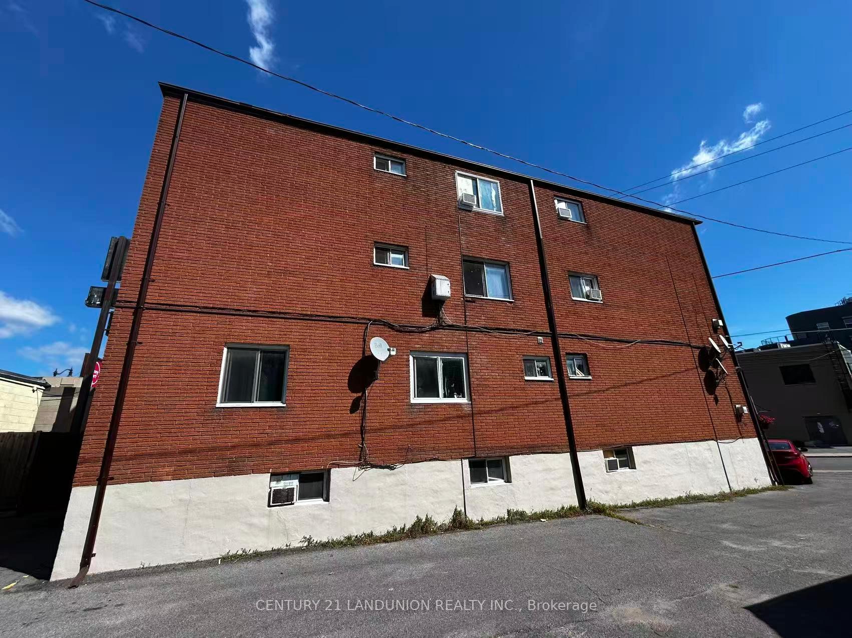 Photo 2 of 442 Macdonnell Street, Kingston, Central City East — HOMEH