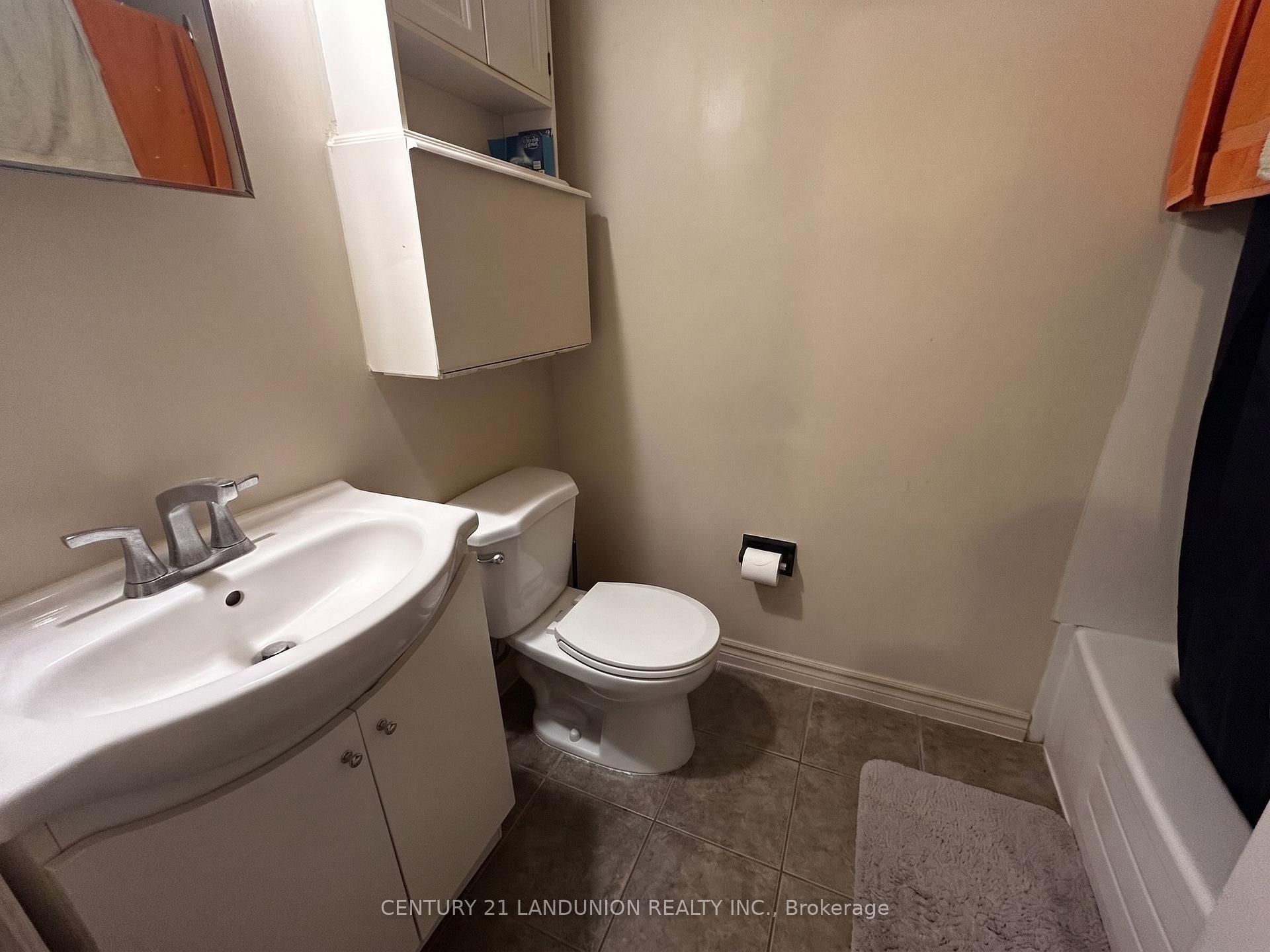 Photo 22 of 442 Macdonnell Street, Kingston, Central City East — HOMEH