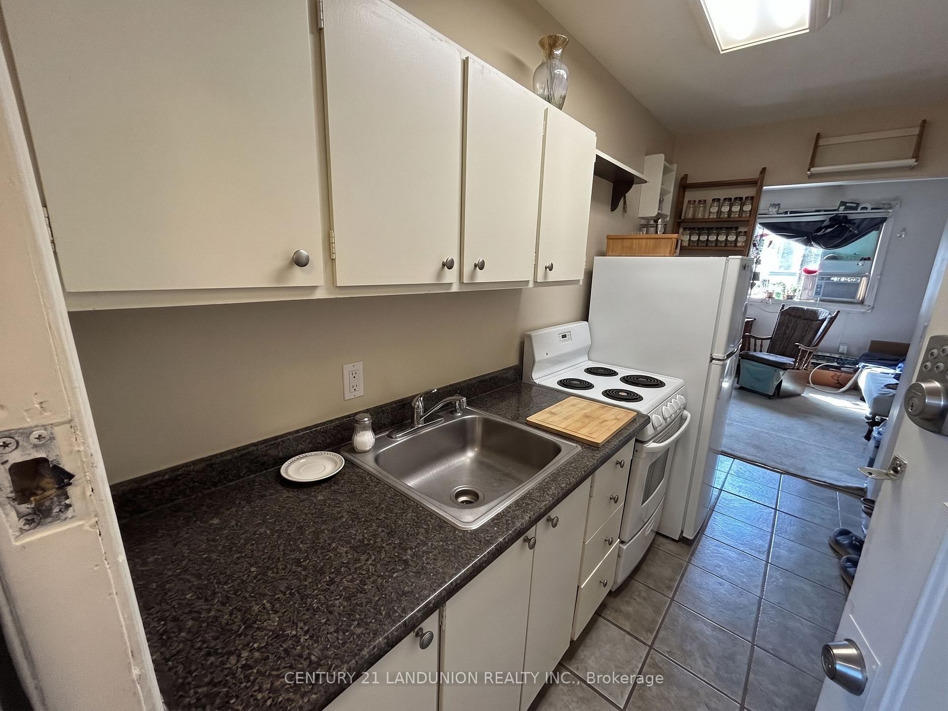 Photo 24 of 442 Macdonnell Street, Kingston, Central City East — HOMEH