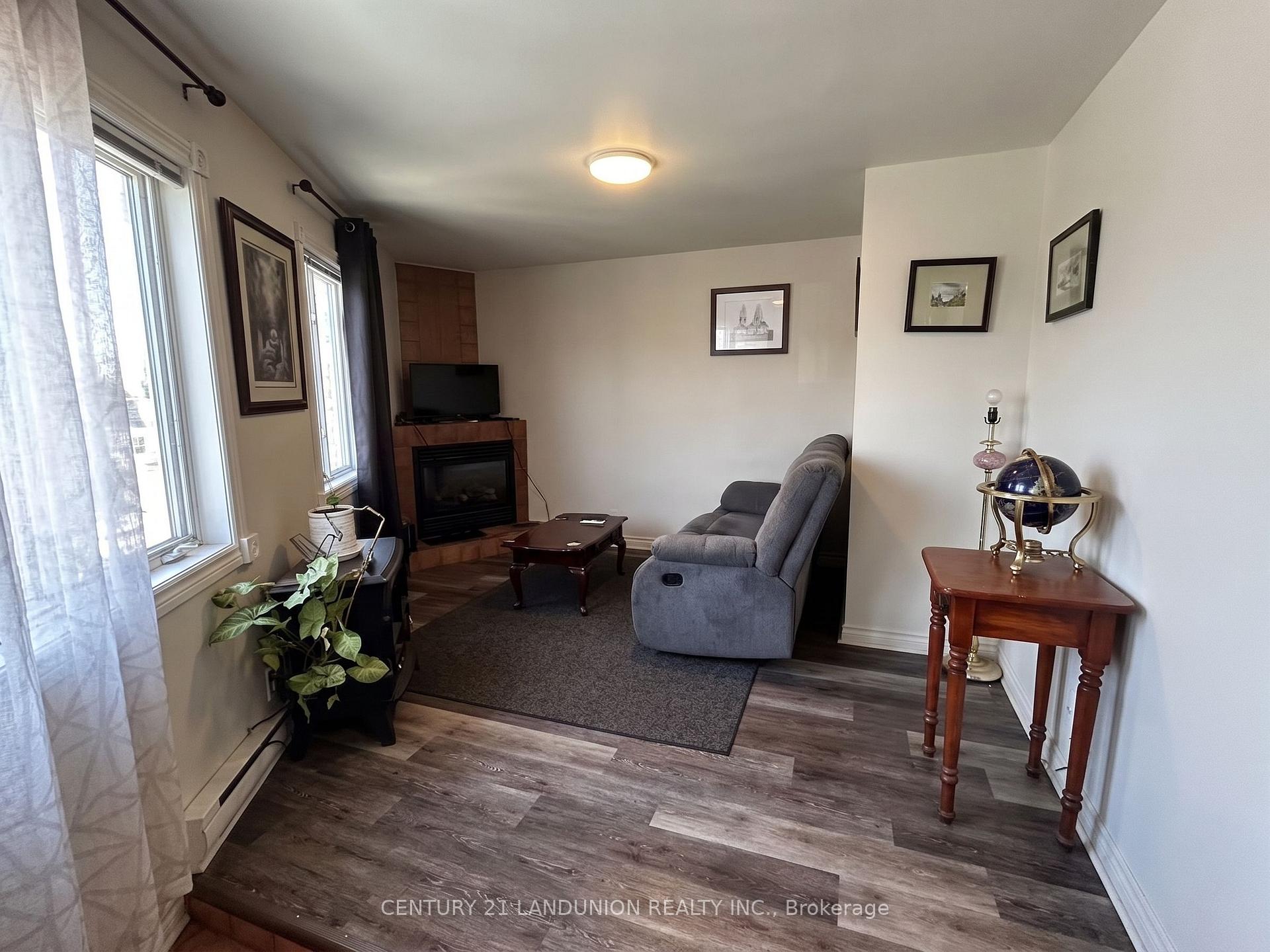 Photo 26 of 442 Macdonnell Street, Kingston, Central City East — HOMEH