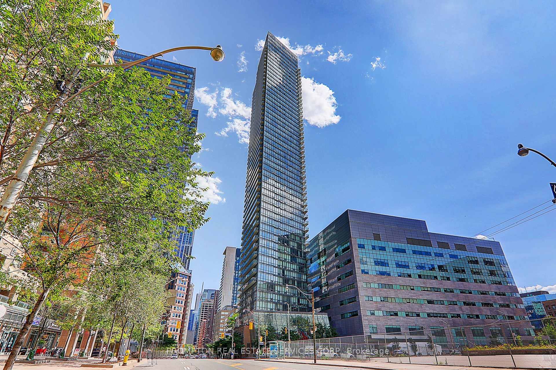 Photo of Unit 4903, 832 Bay Street