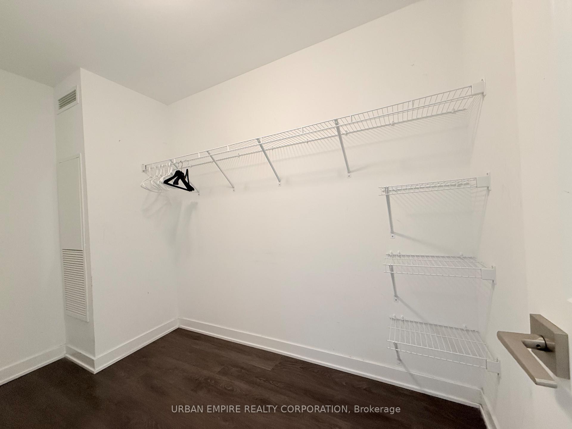 Photo 19 of Unit 1704, 85 Oneida Crescent, Richmond Hill, Langstaff — HOMEH