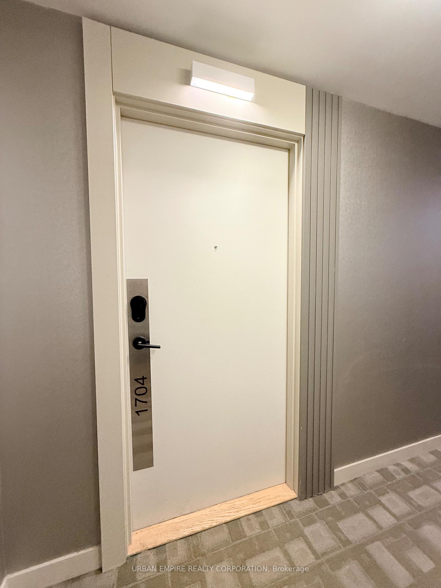 Photo 22 of Unit 1704, 85 Oneida Crescent, Richmond Hill, Langstaff — HOMEH