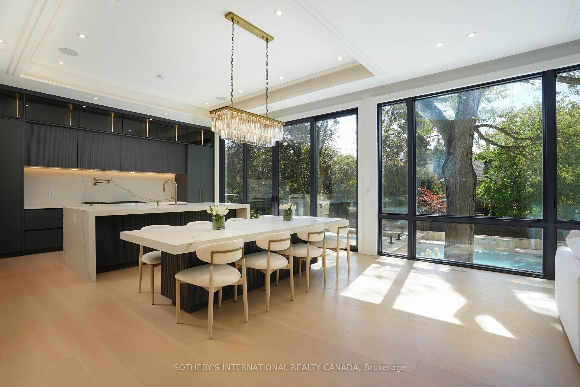 Photo 18 of 149 Highland Crescent, North York, Bridle Path-Sunnybrook-York Mills — HOMEH