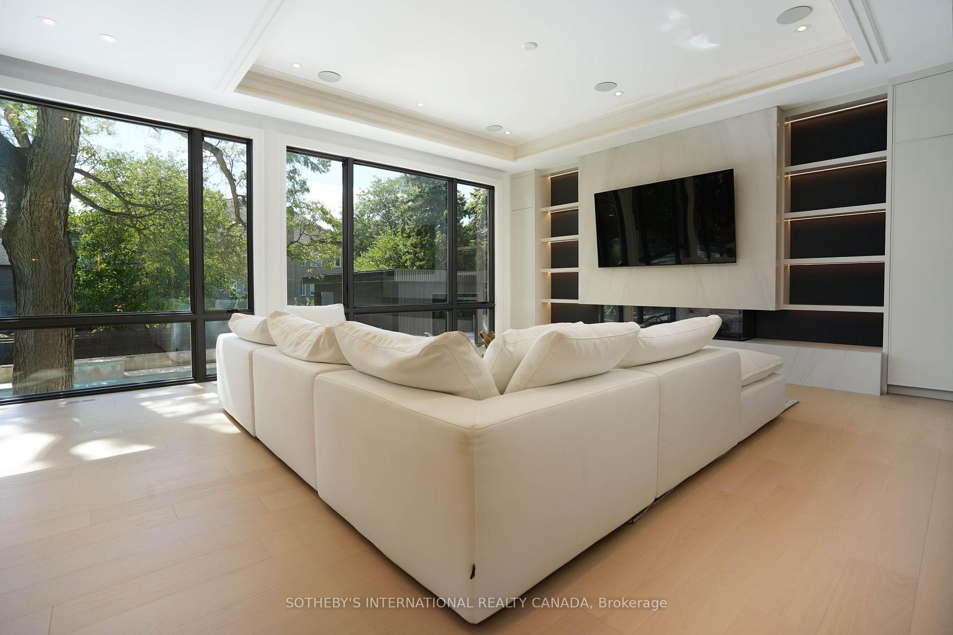 Photo 23 of 149 Highland Crescent, North York, Bridle Path-Sunnybrook-York Mills — HOMEH