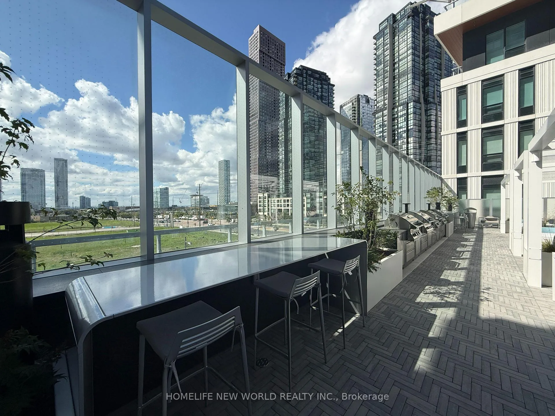 Photo 17 of Unit 1606, 21 Meadowdale Road, Vaughan, Vaughan Corporate Centre — HOMEH