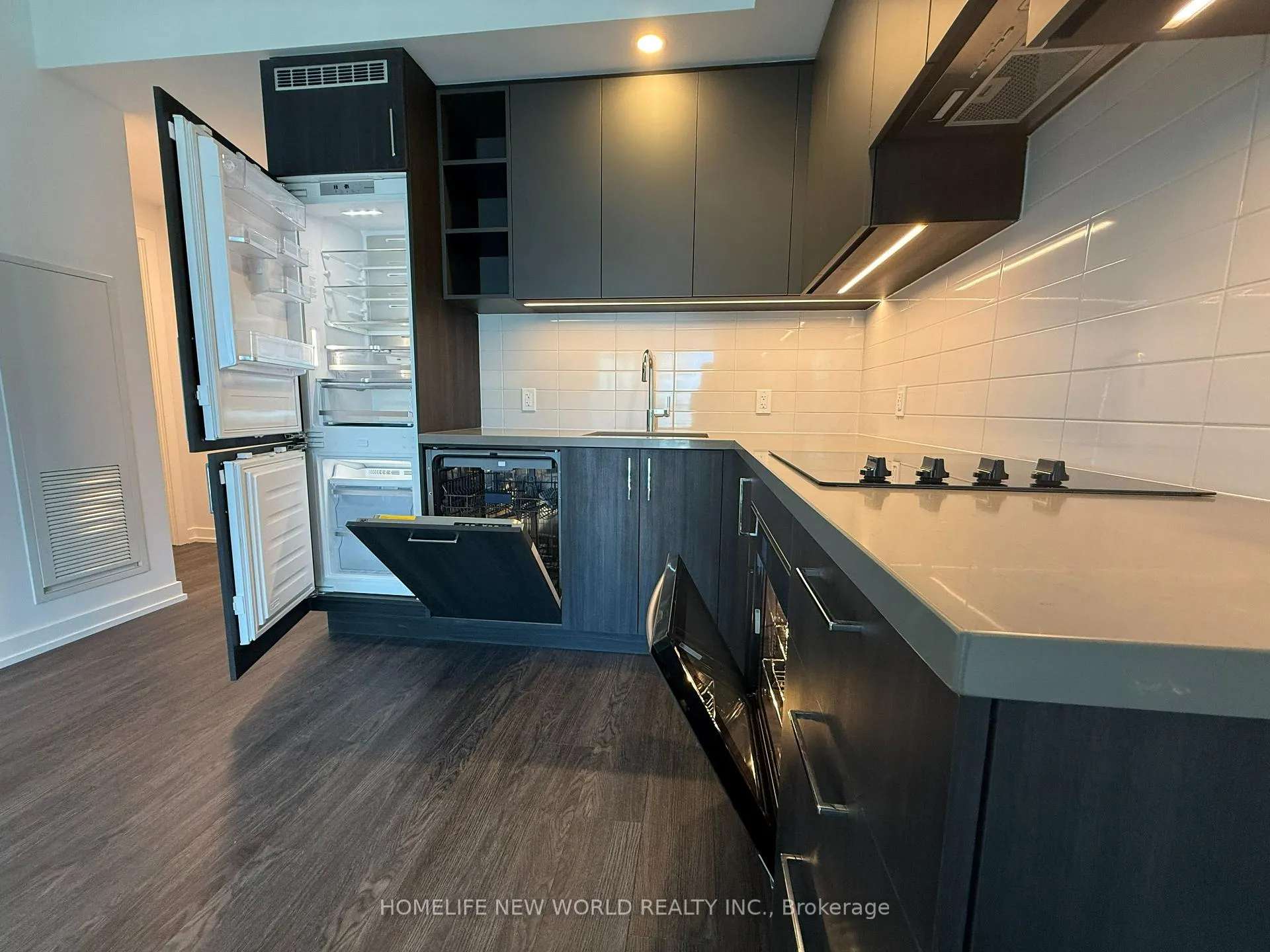 Photo 20 of Unit 1606, 21 Meadowdale Road, Vaughan, Vaughan Corporate Centre — HOMEH