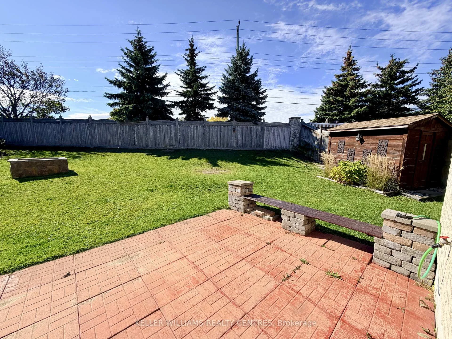 Photo 14 of 111 Bentley Crescent, Barrie, 400 West — HOMEH