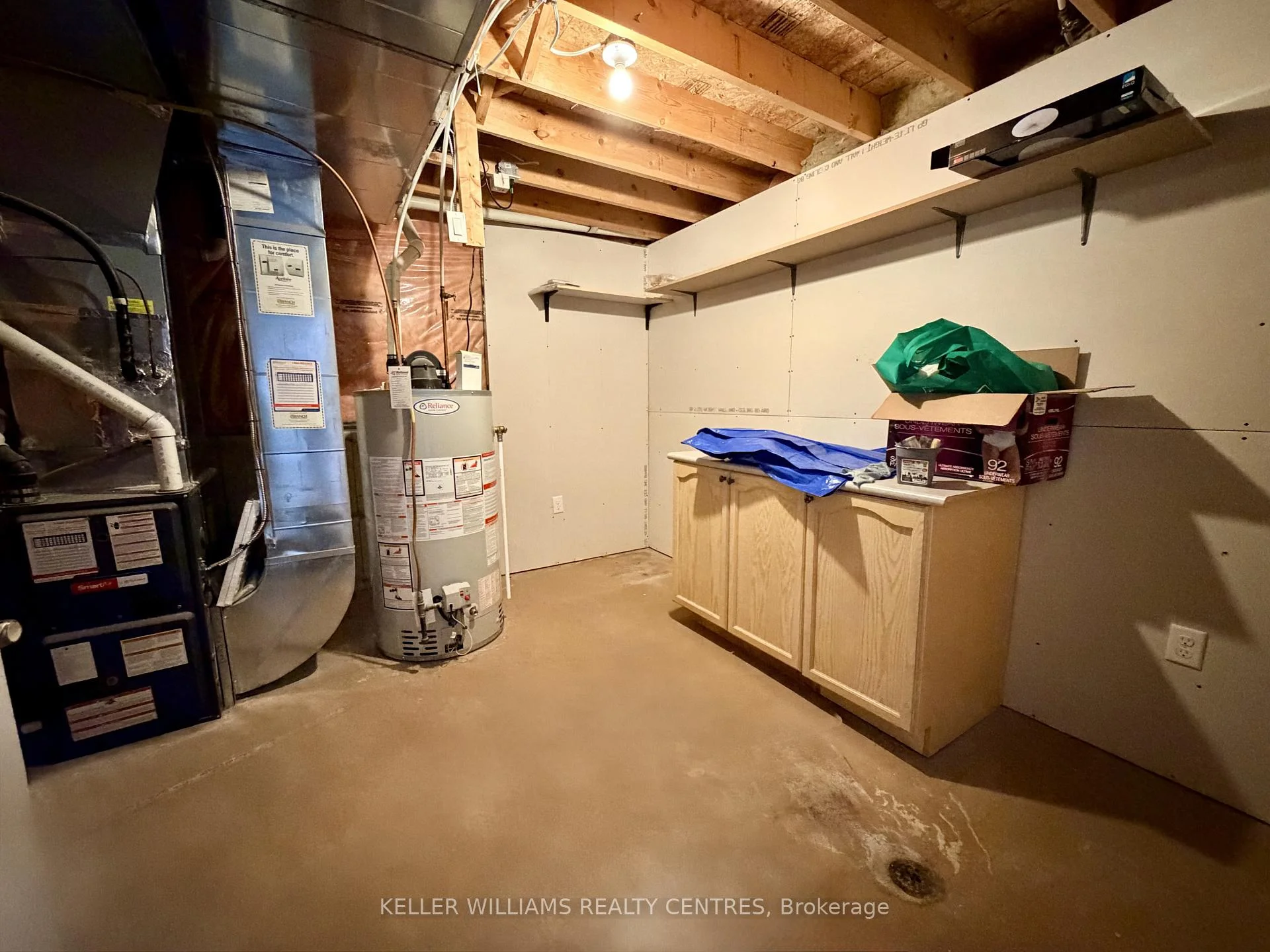 Photo 21 of 111 Bentley Crescent, Barrie, 400 West — HOMEH