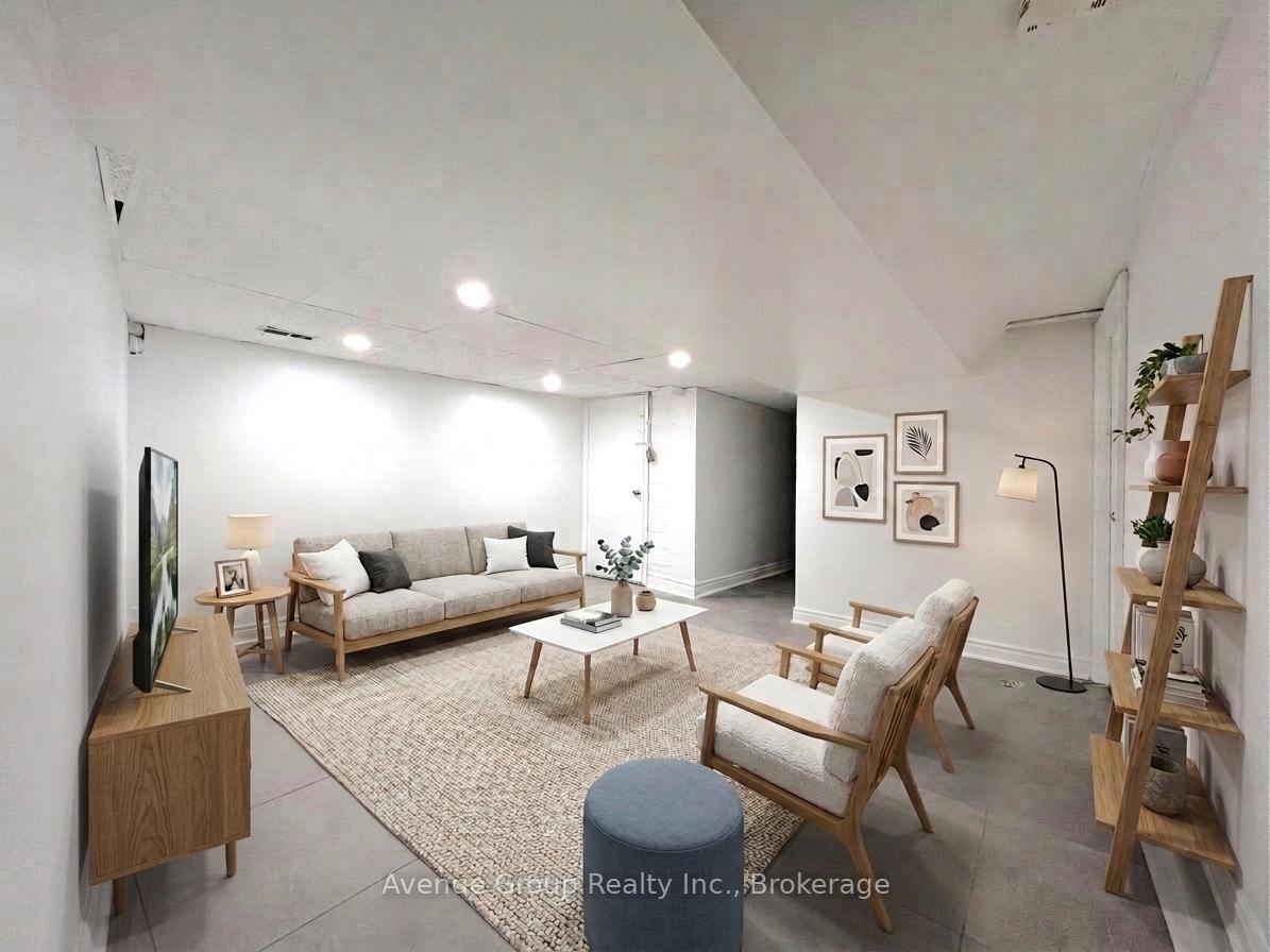 Photo 1 of Unit BSMT, 210 Shaw Street, Toronto, Trinity-Bellwoods — HOMEH