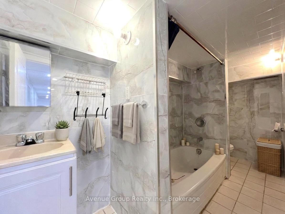 Photo 19 of Unit BSMT, 210 Shaw Street, Toronto, Trinity-Bellwoods — HOMEH